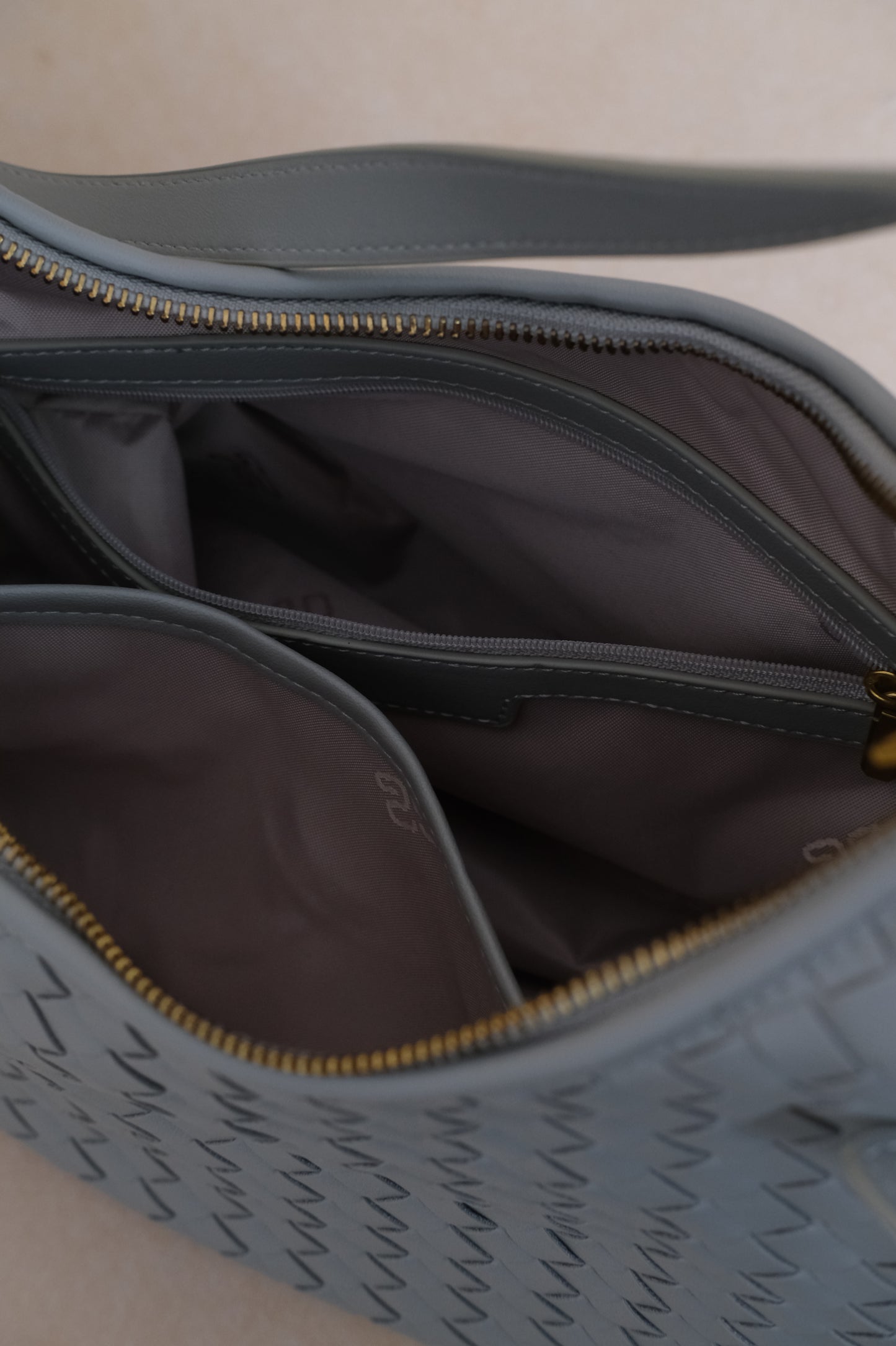 Artisan Classic Moon Bag - Agate Grey