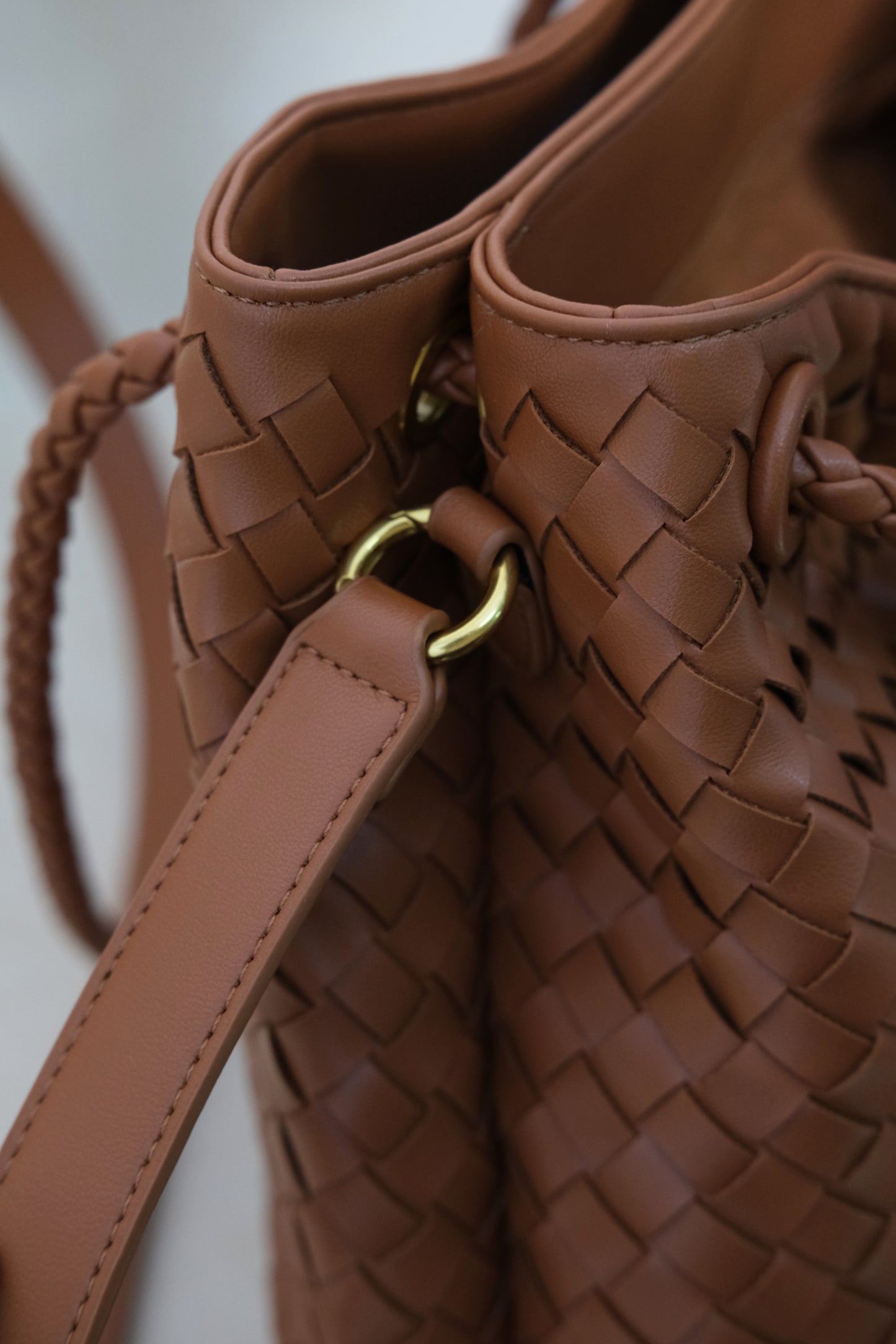 Artisan Urban Carry Bag - Shinny Chestnut