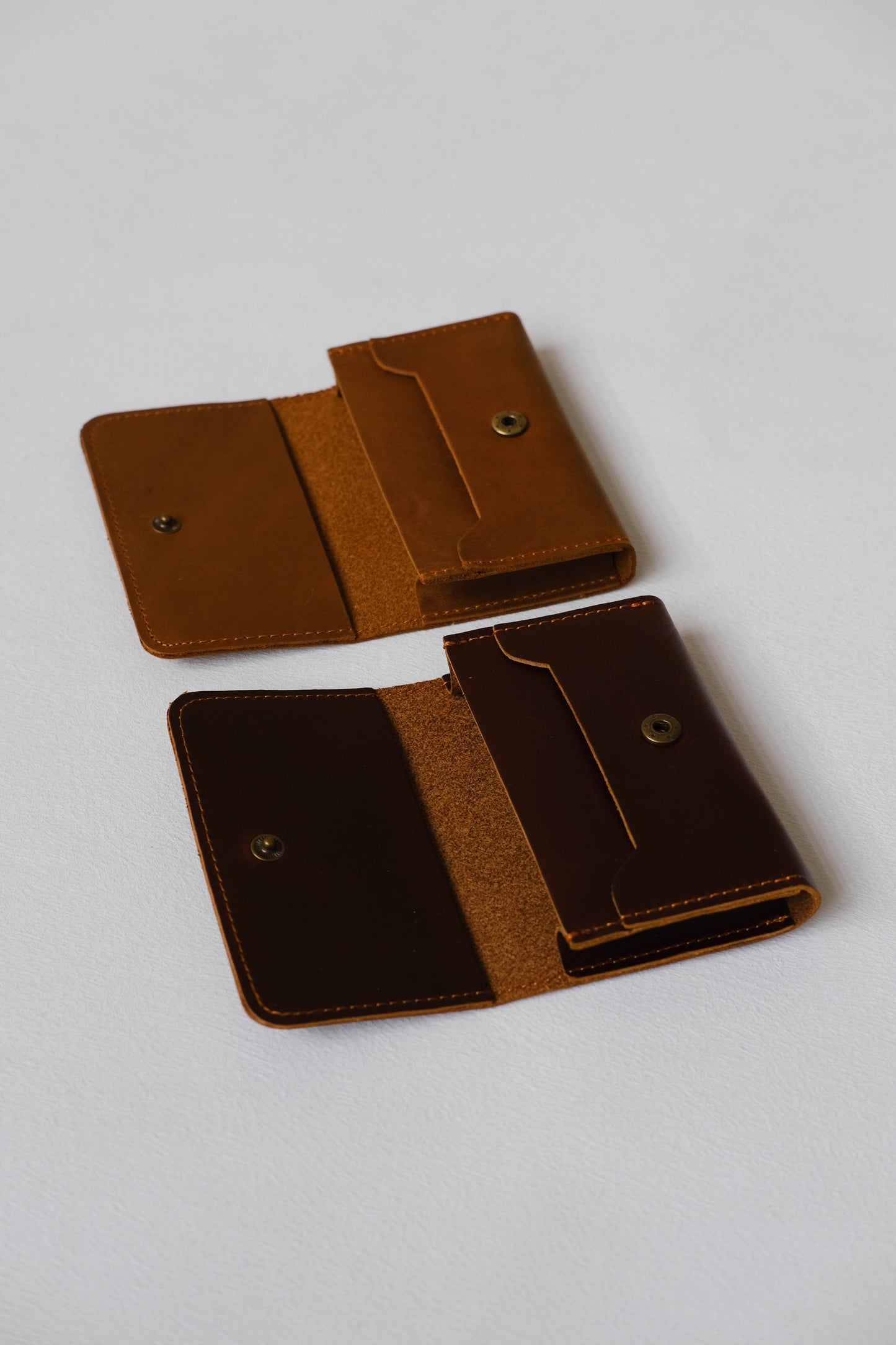 French Handmade Minimalist Wallet In Coffee