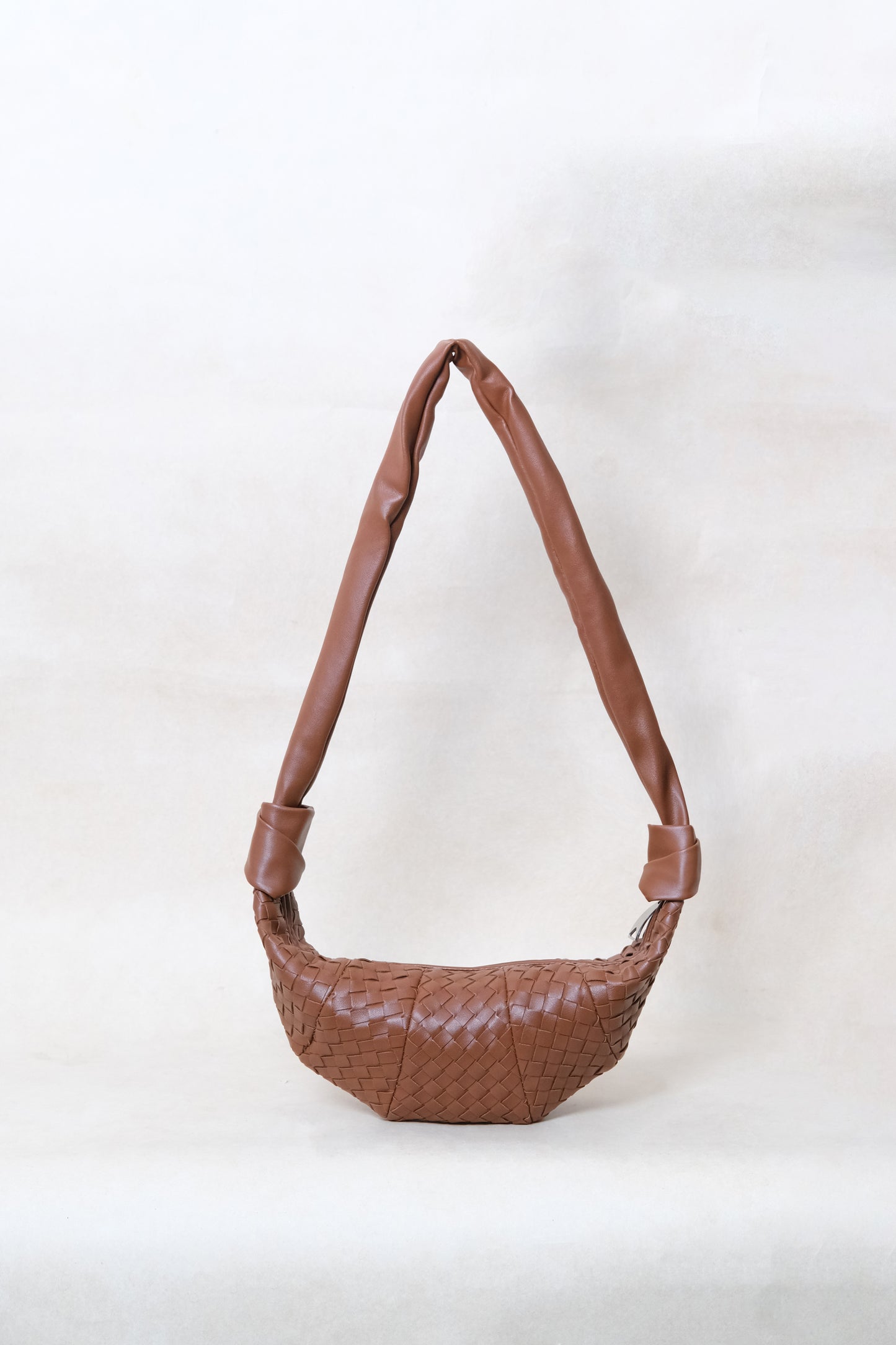 Artisan Classic Crescent Bag - Shinny Chestnut