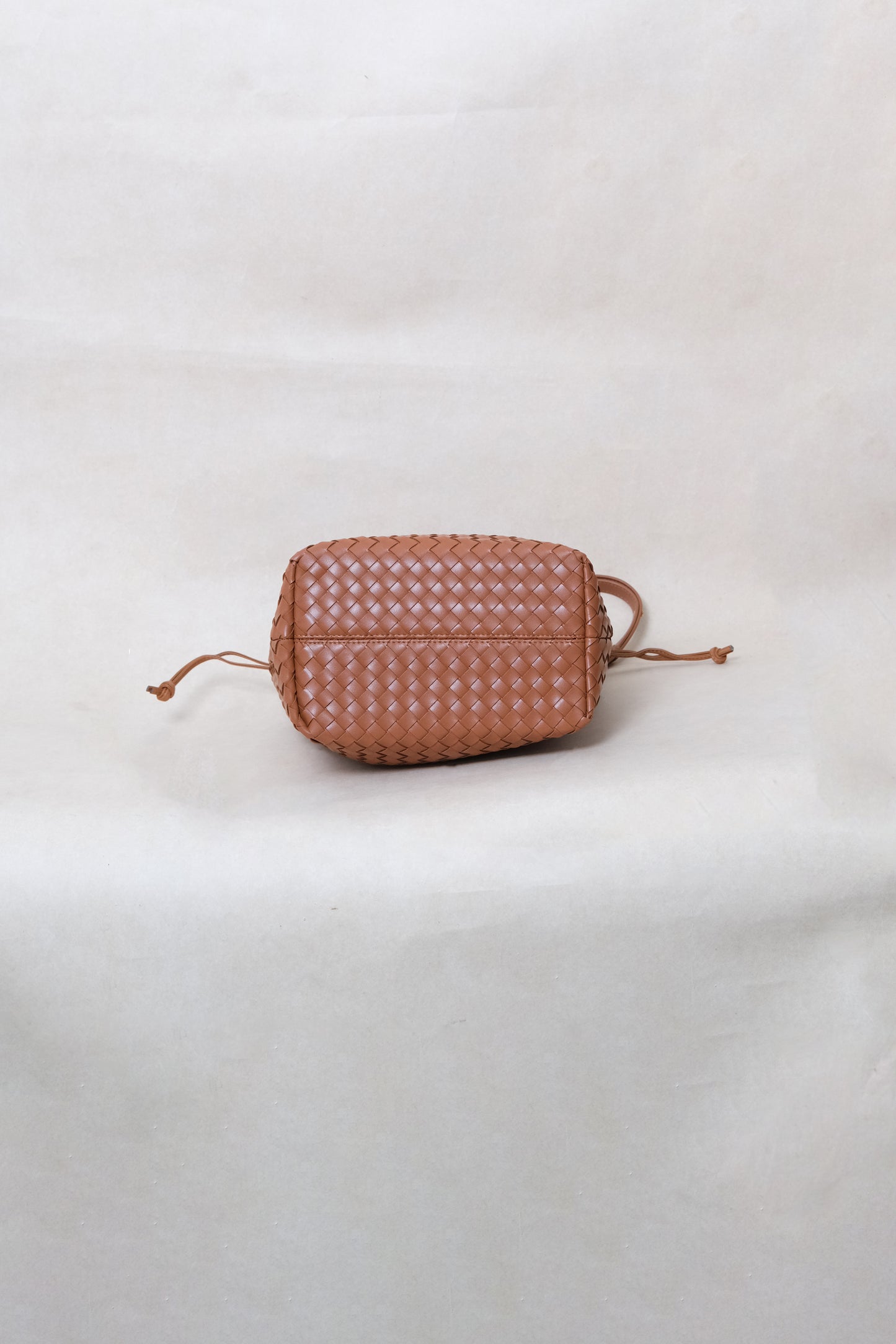 Artisan Classic Slouch Bag - Shinny Chestnut