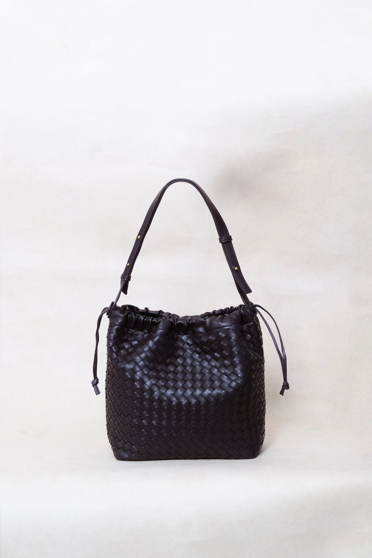 Artisan Classic Slouch Bag - Black Currant