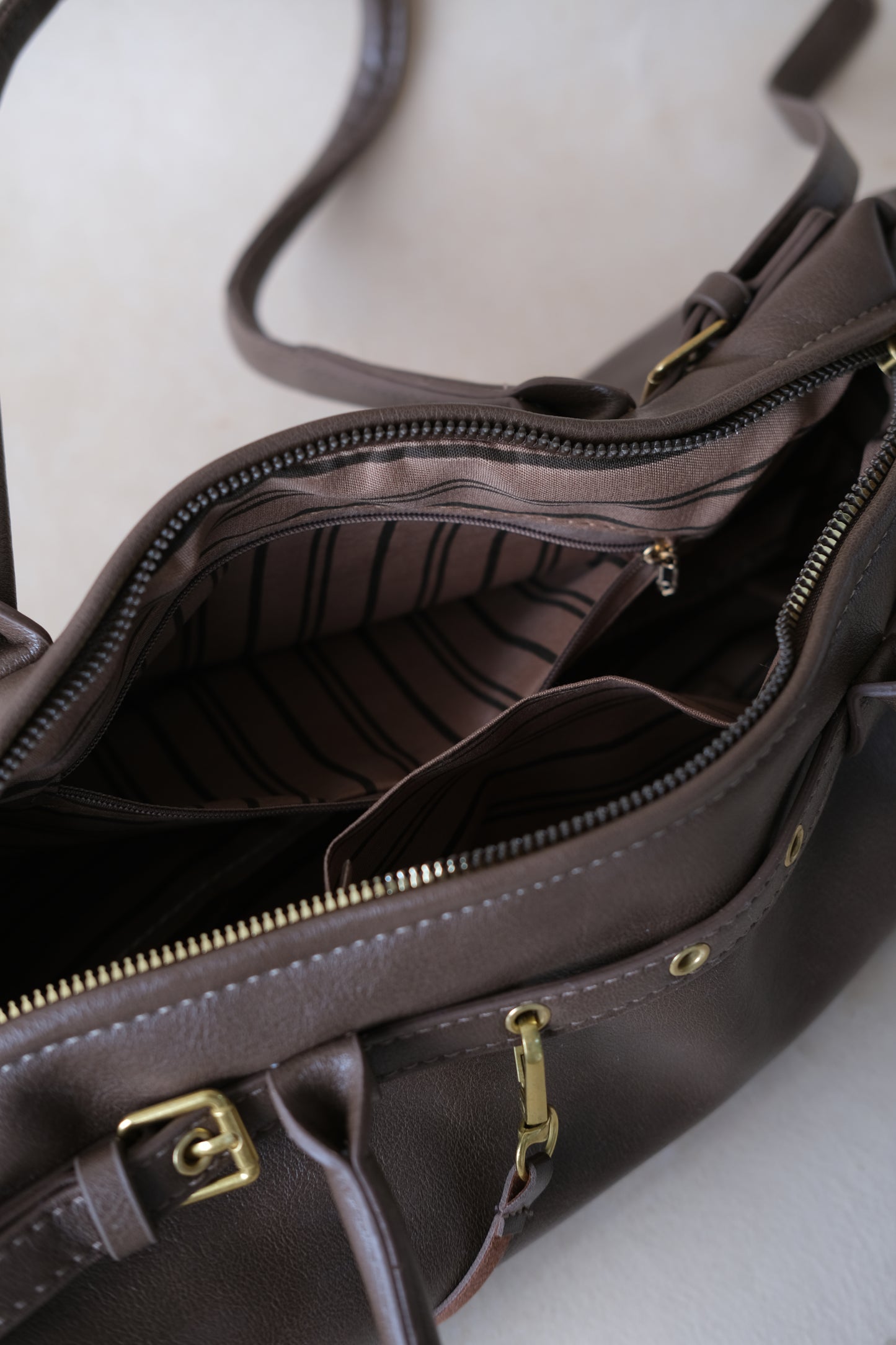 Aurora Classic Dome Bag-Brown