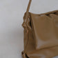 棕色抽繩百褶大容量單肩包