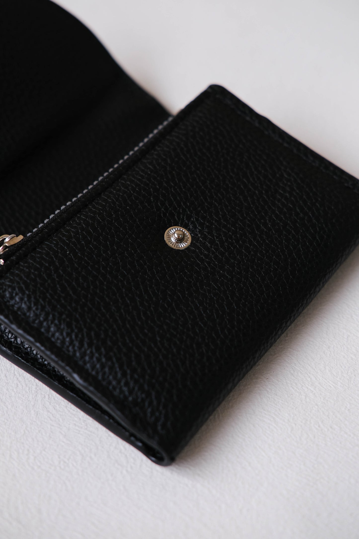 French Ultra-Thin Coin Purse In Classic Black