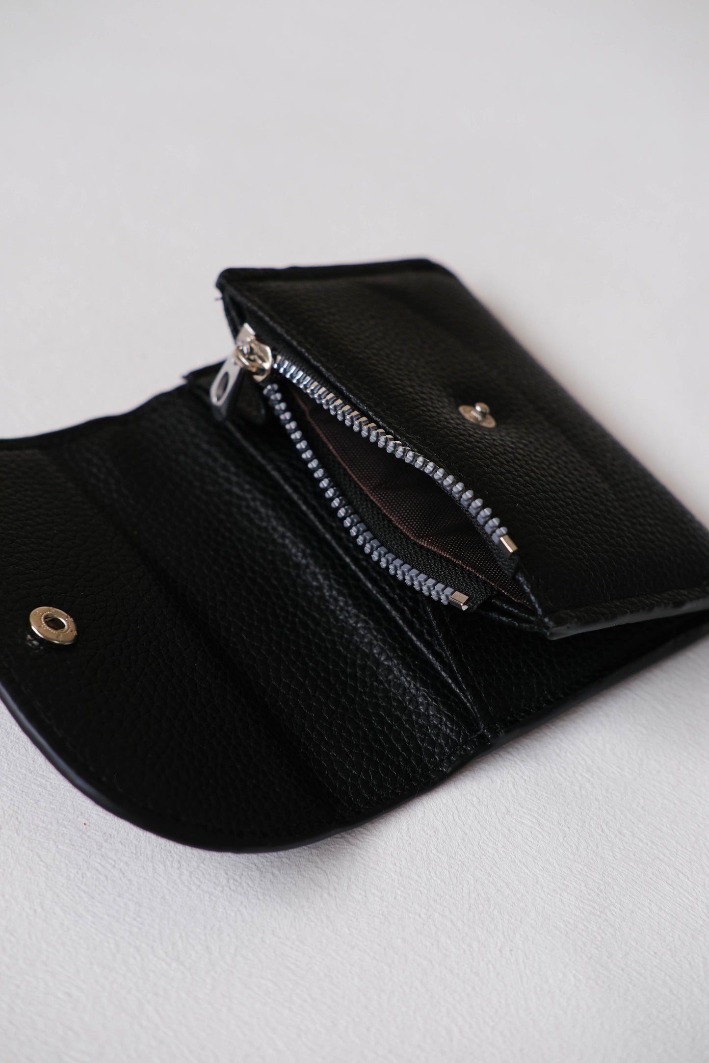 French Ultra-Thin Coin Purse In Classic Black