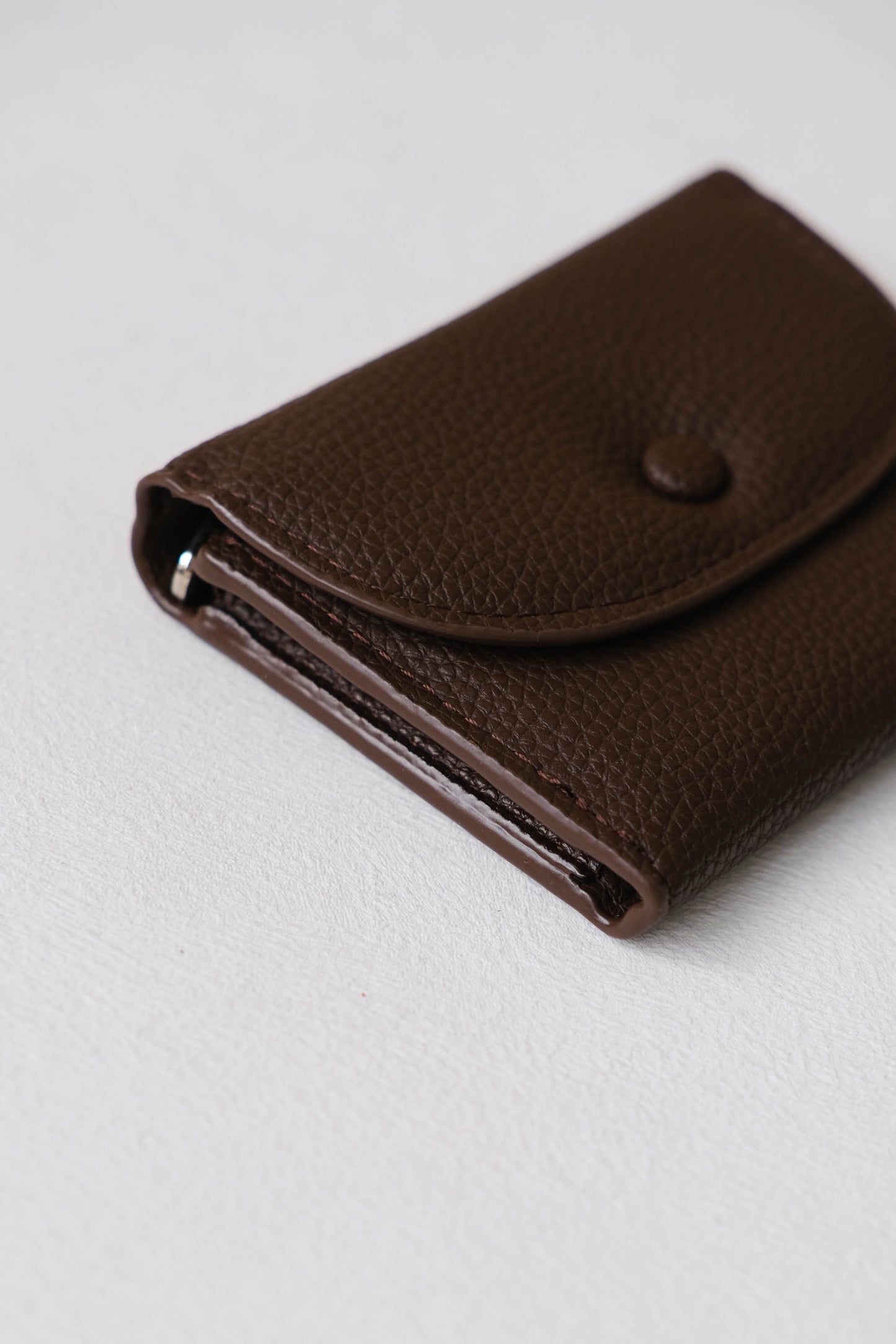 French Ultra-Thin Coin Purse In Dark Coffee