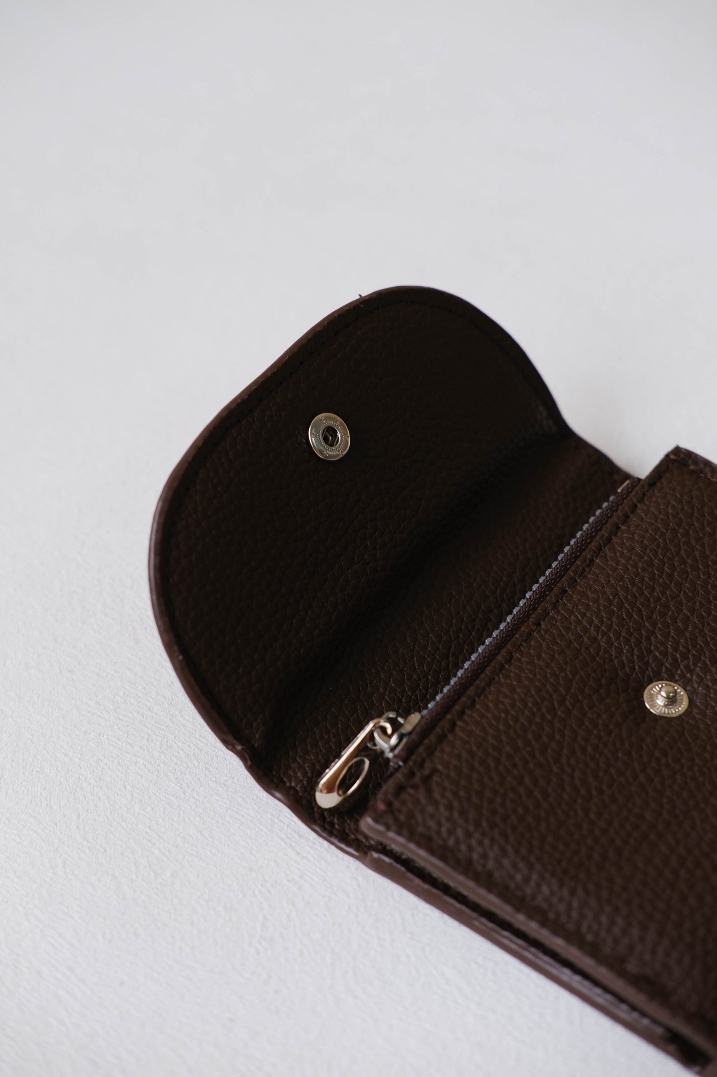 French Ultra-Thin Coin Purse In Dark Coffee