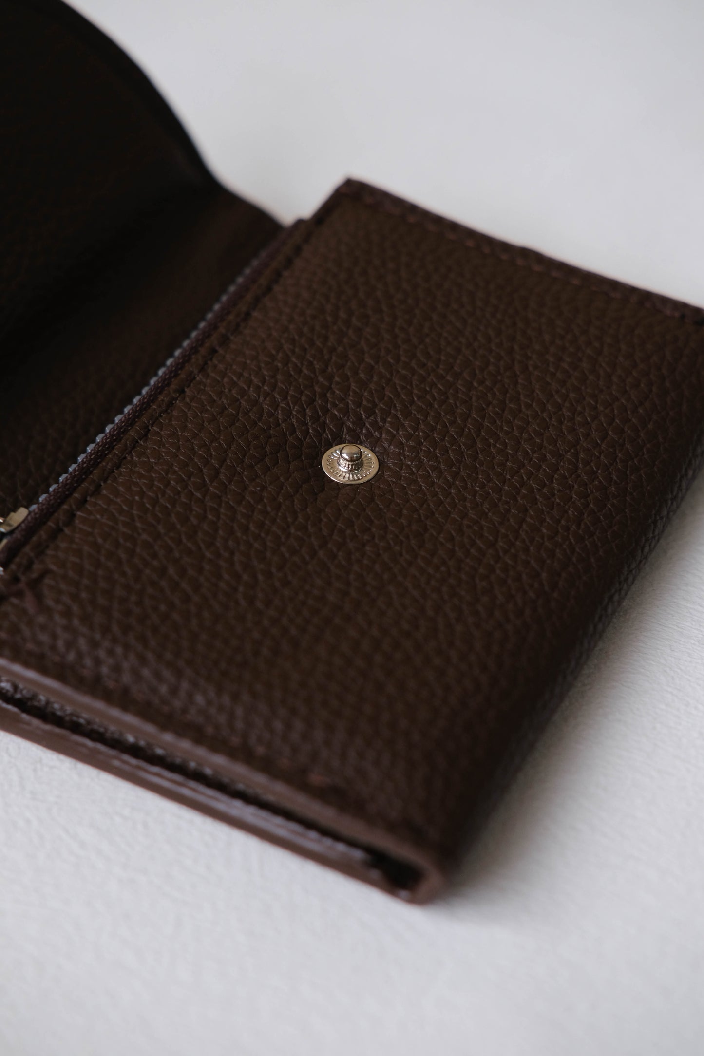 French Ultra-Thin Coin Purse In Dark Coffee