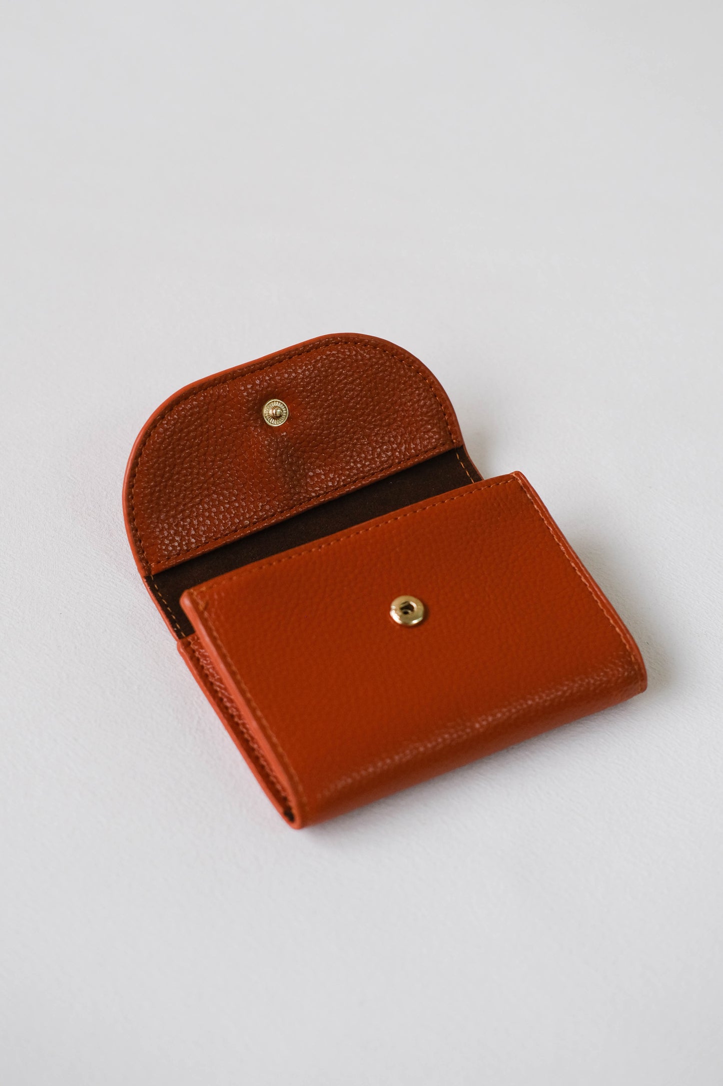 Oil Wax Lychee Textured Wallet In Orange