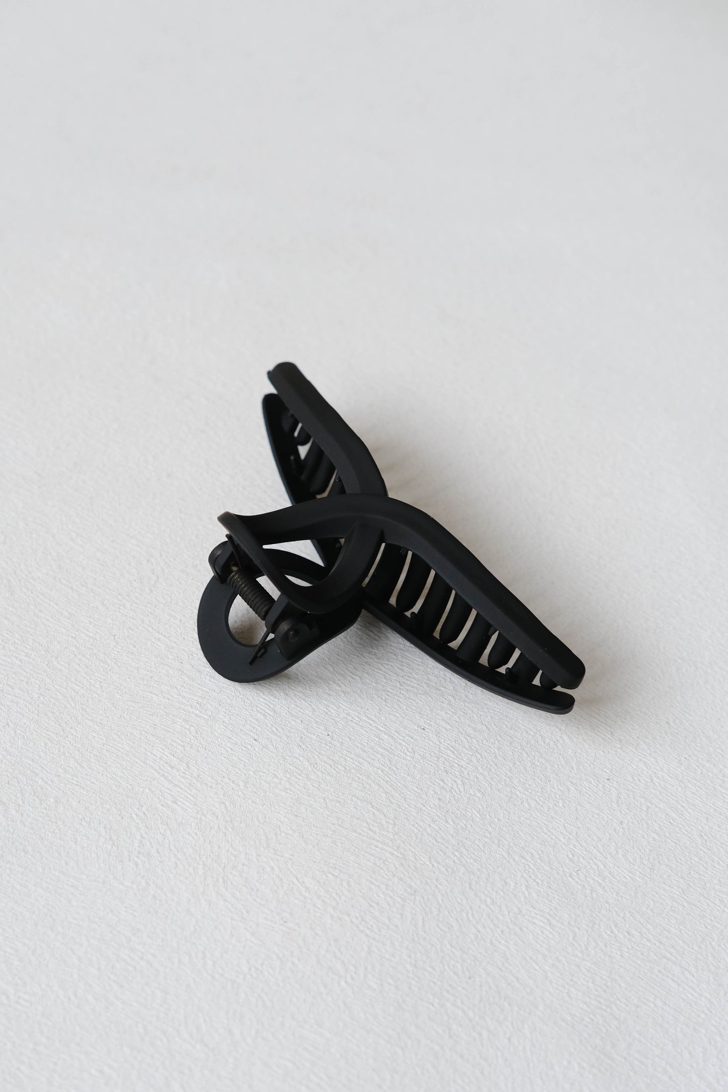 Matte Black Cross Gripper