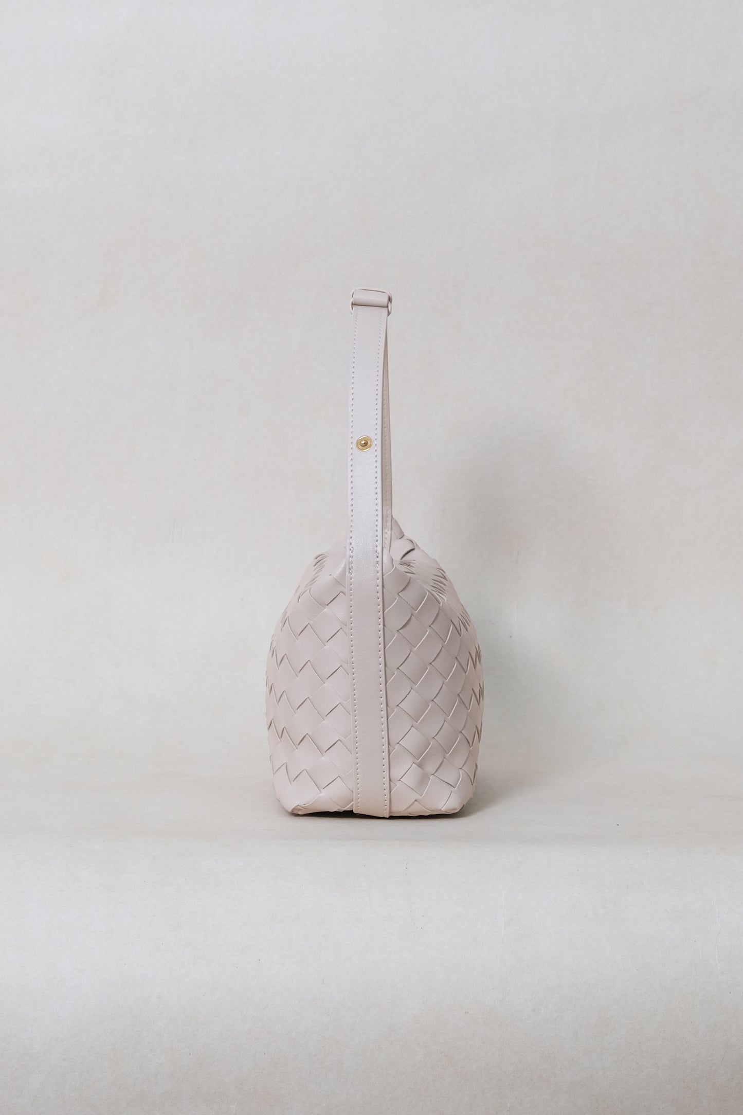 The Artisan Bag - White Sand