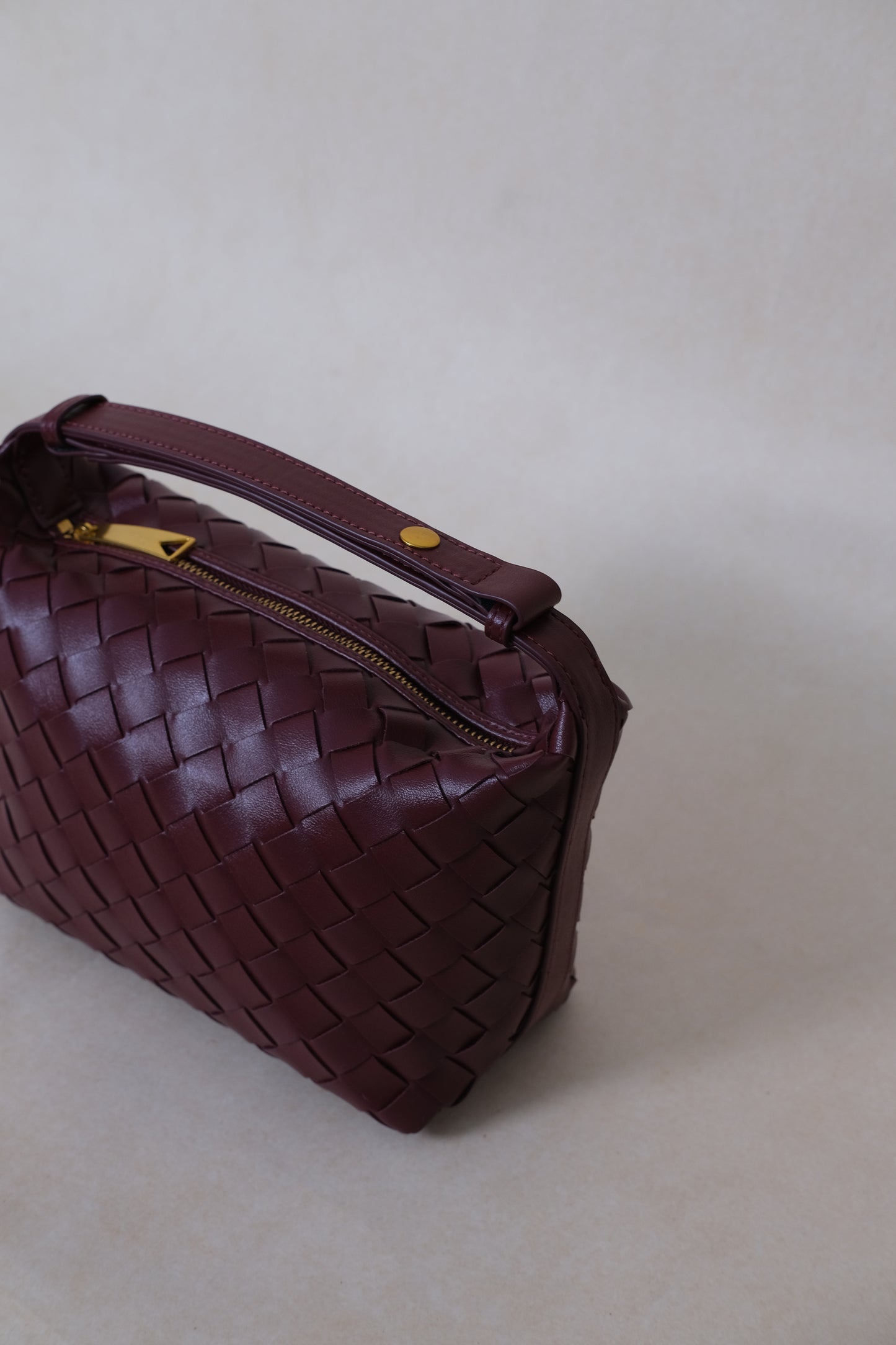 The Artisan Bag - Shinny Wine Red