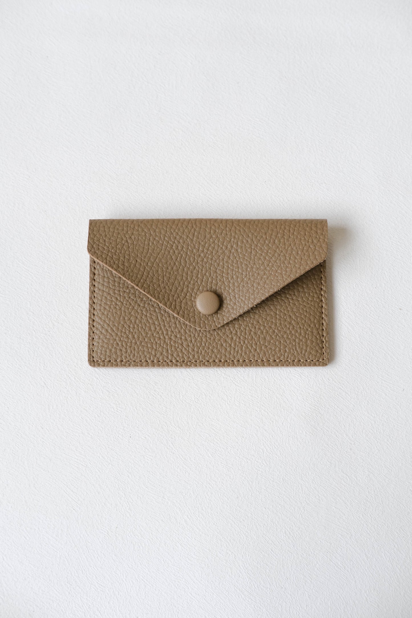 Airy Card Holder In Elephant Grey