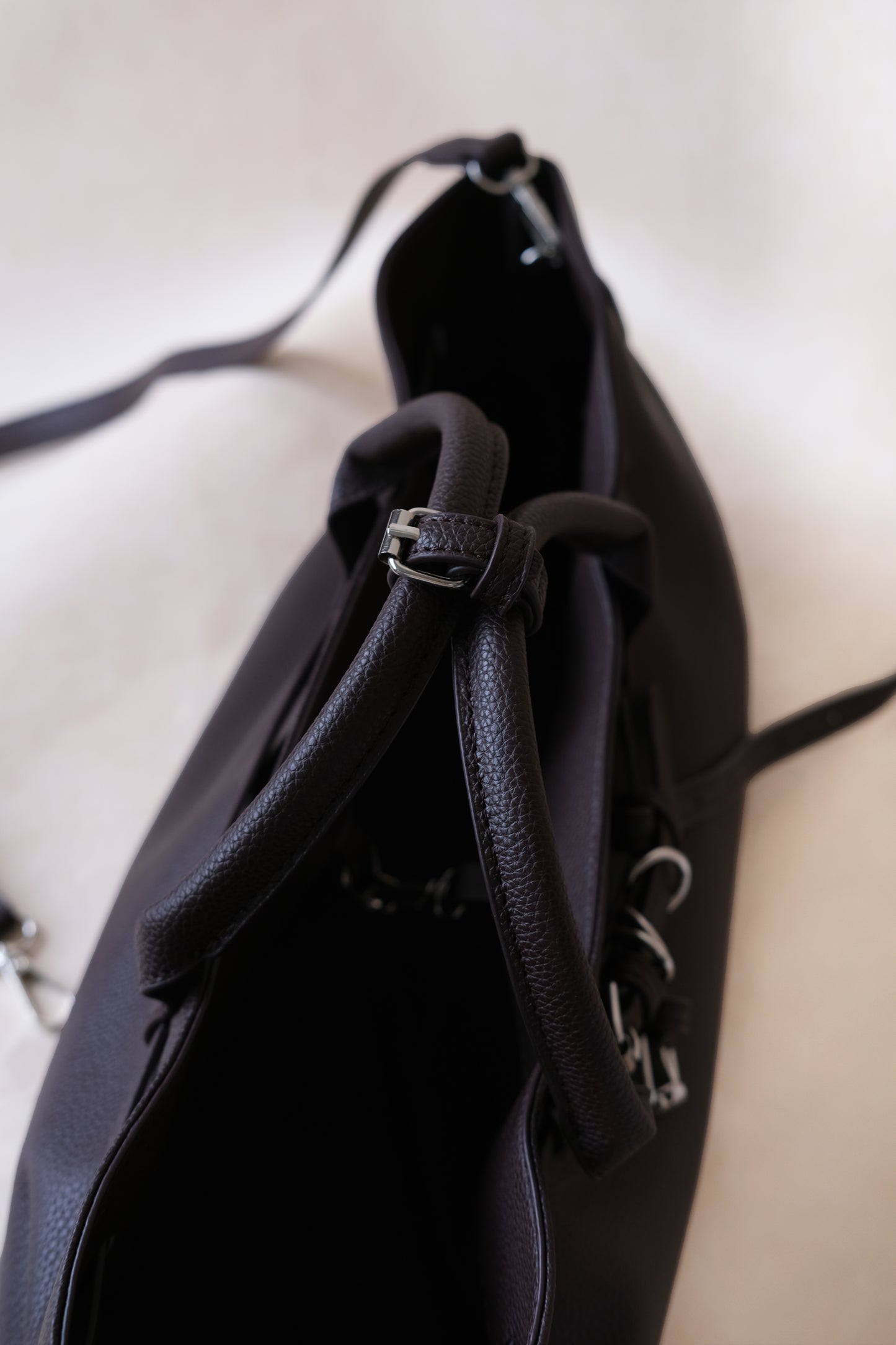 Luna Belted Baguette - Coffee