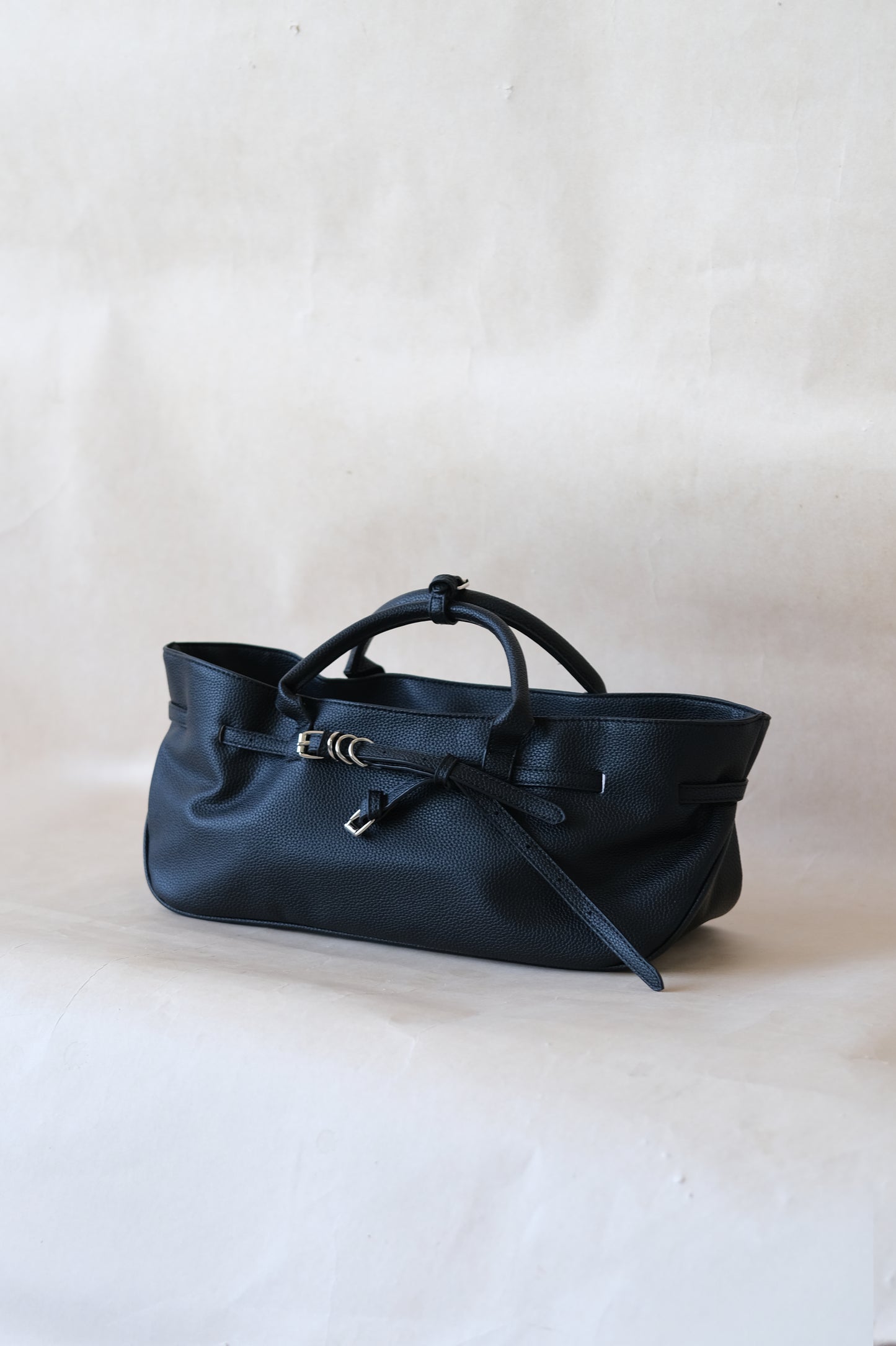 Luna Belted Baguette - Classic Black