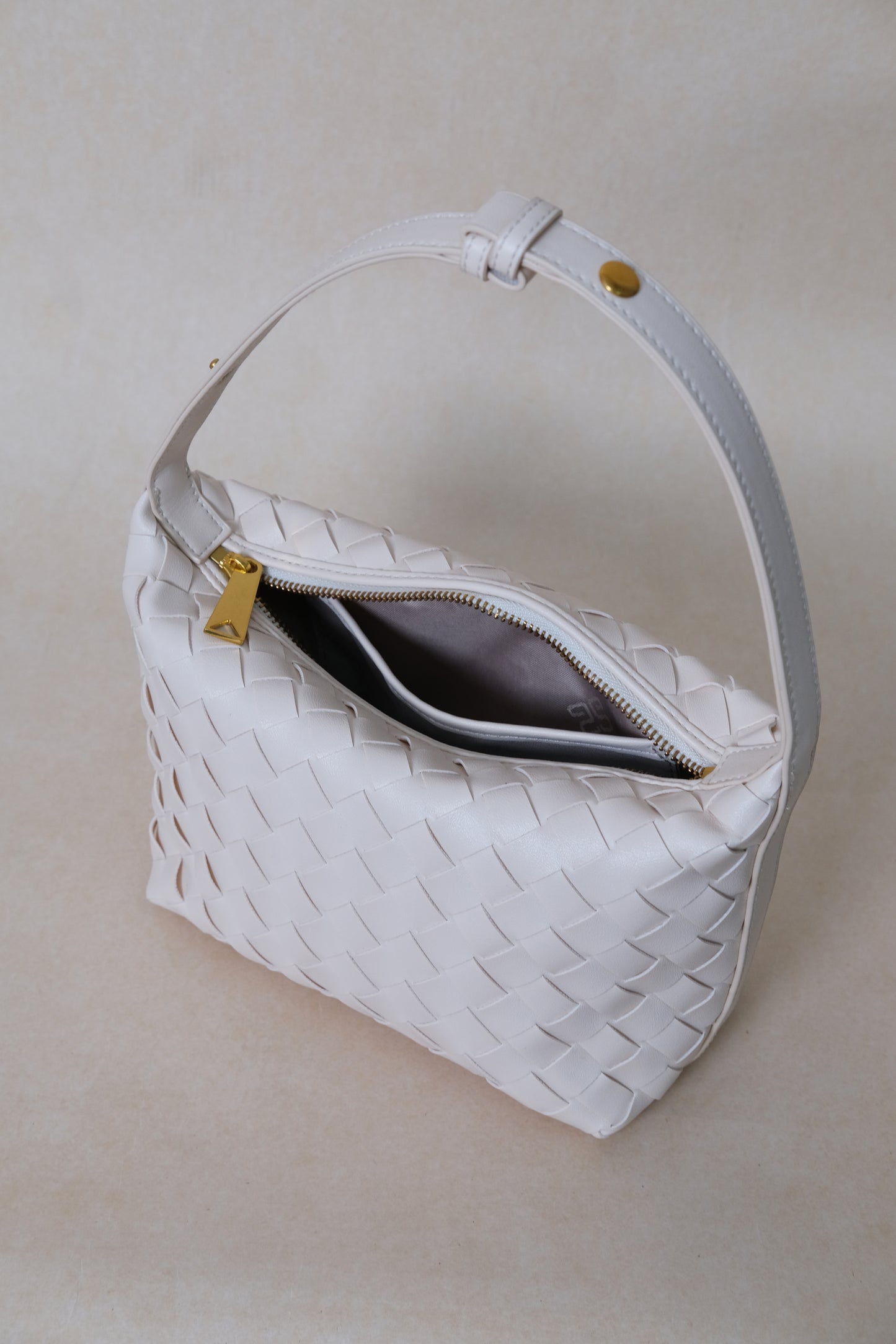The Artisan Bag - Cream White