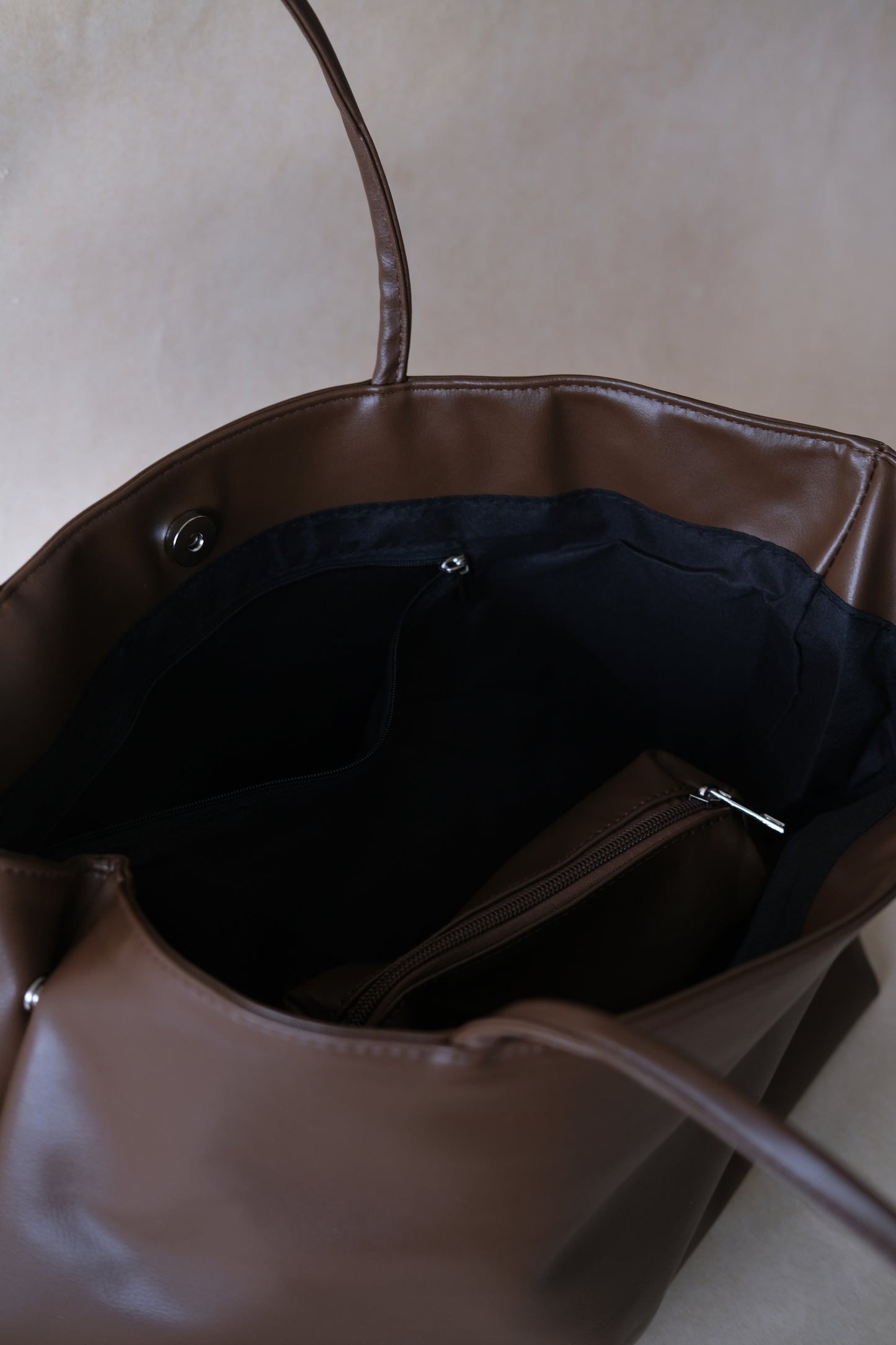 Maison Classic Tote - Coffee