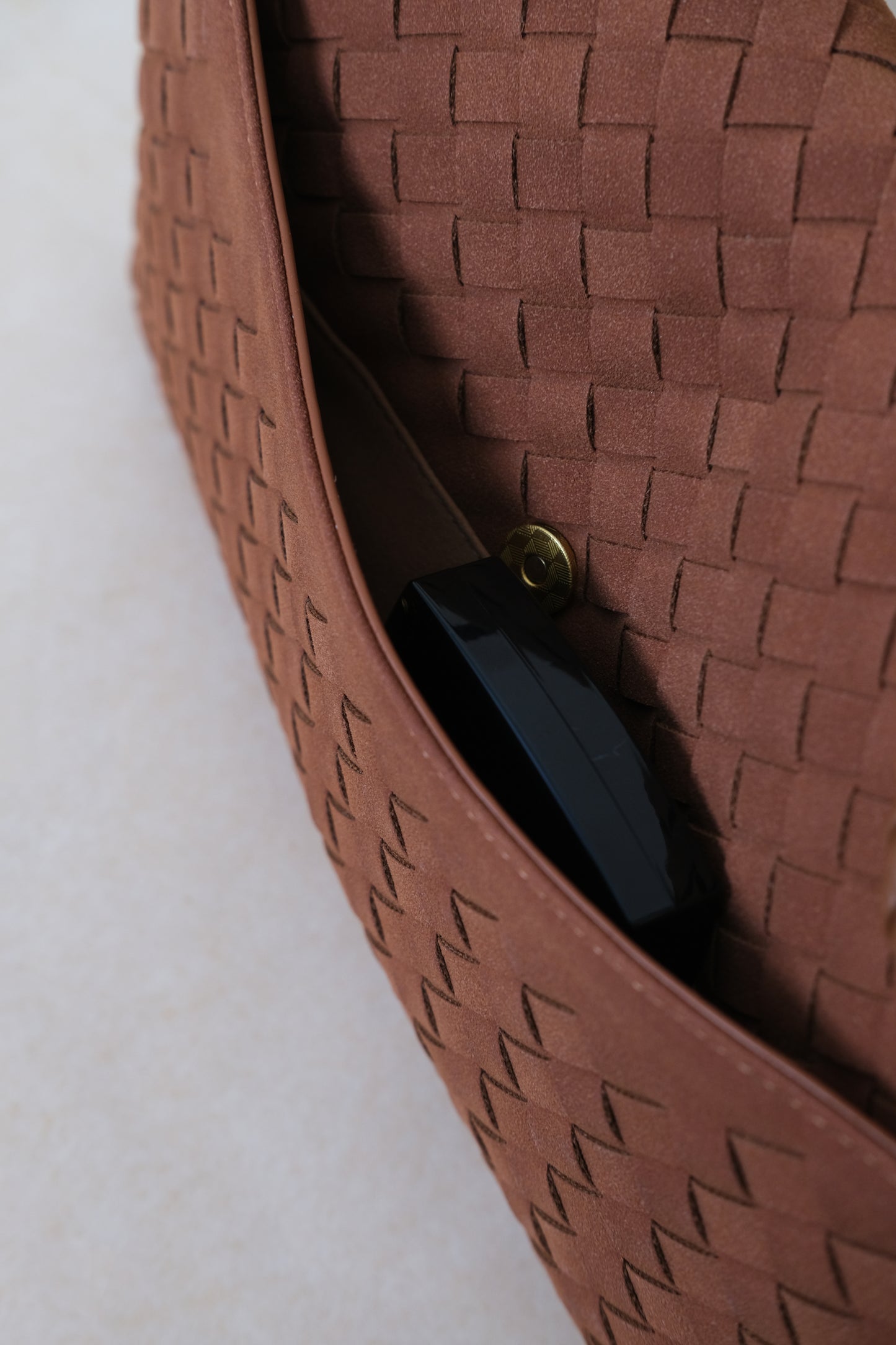 Artisan Linear Flap - Chestnut