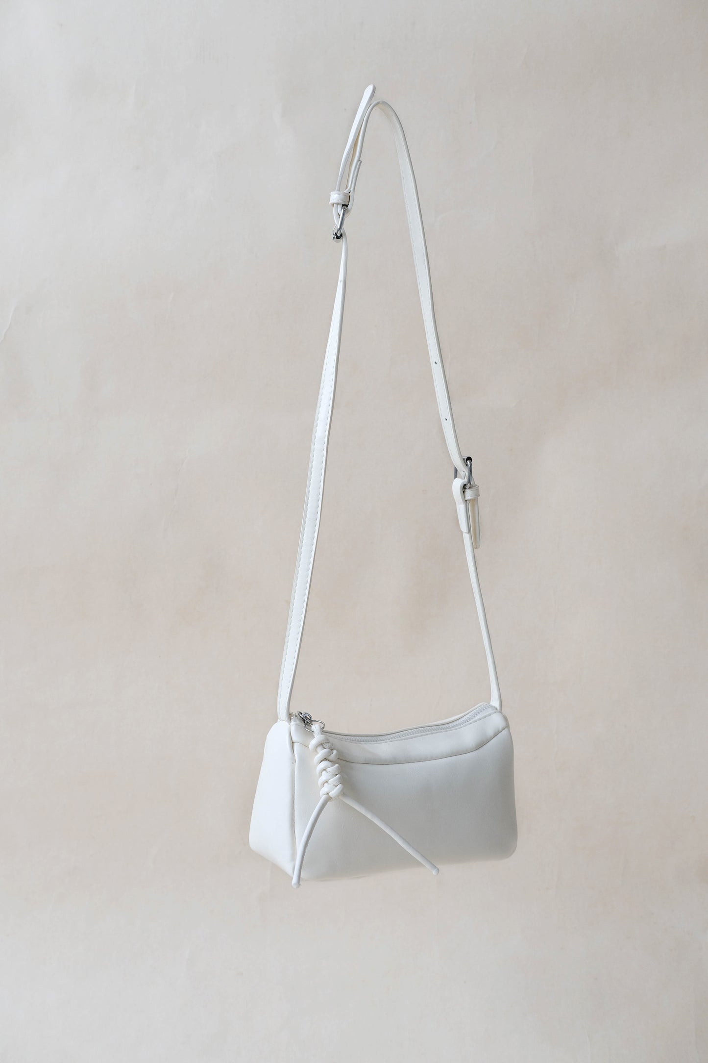 One Shoulder Underarm + Crossbody Pillow Bag In Cream White