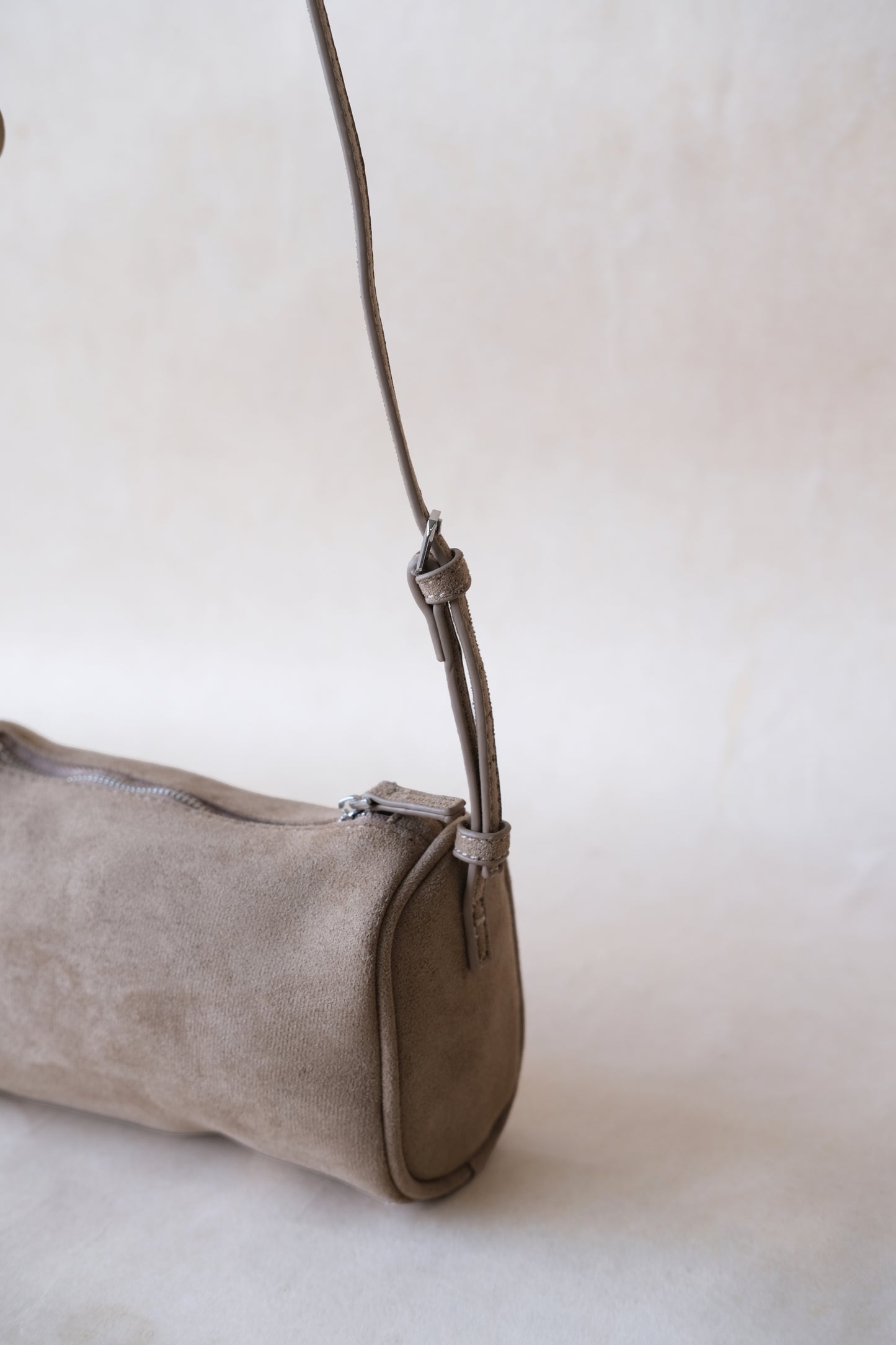 Matte Lumi Mini - Almond