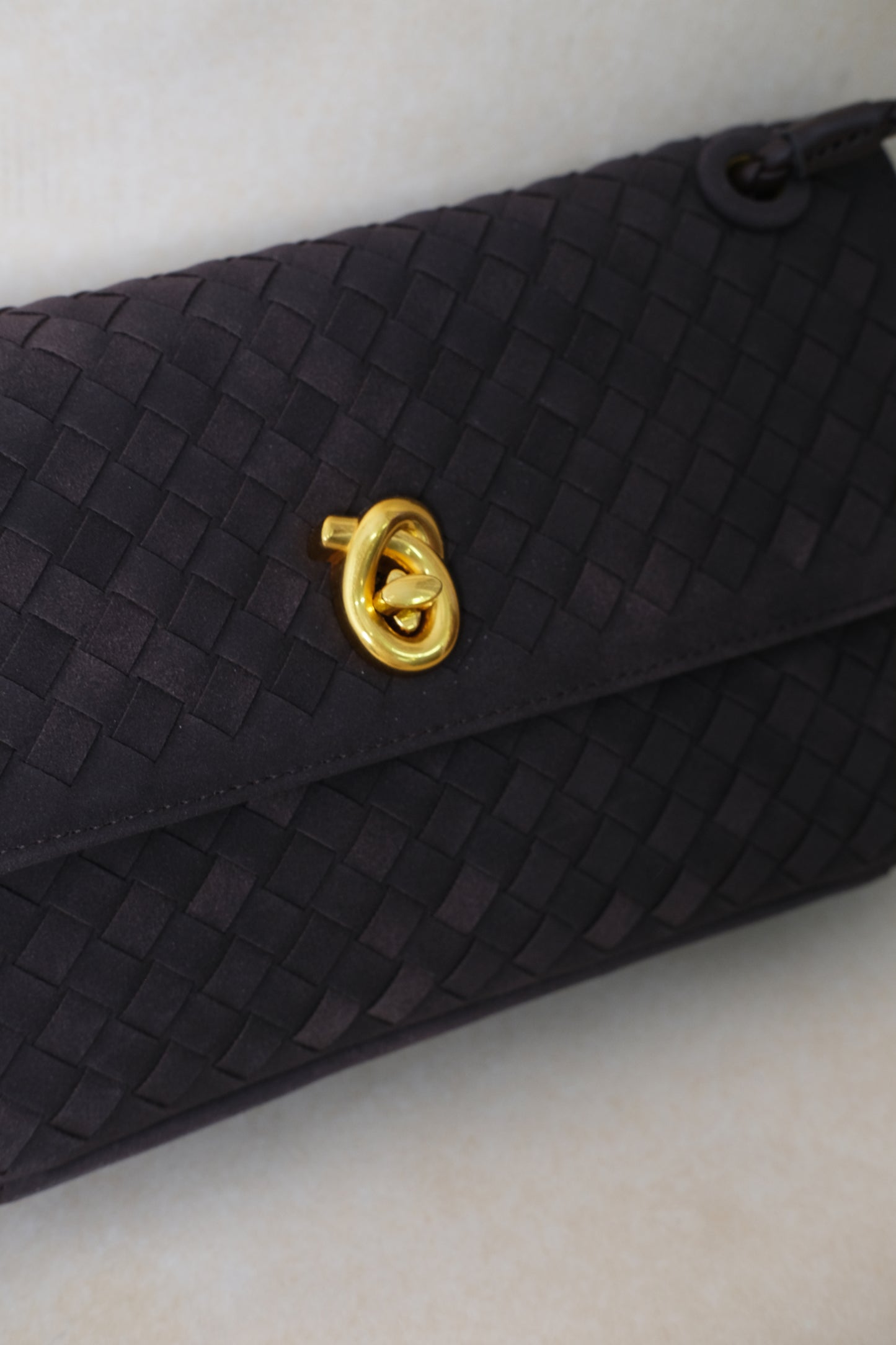 Artisan Linear Flap - Dark Chocolate