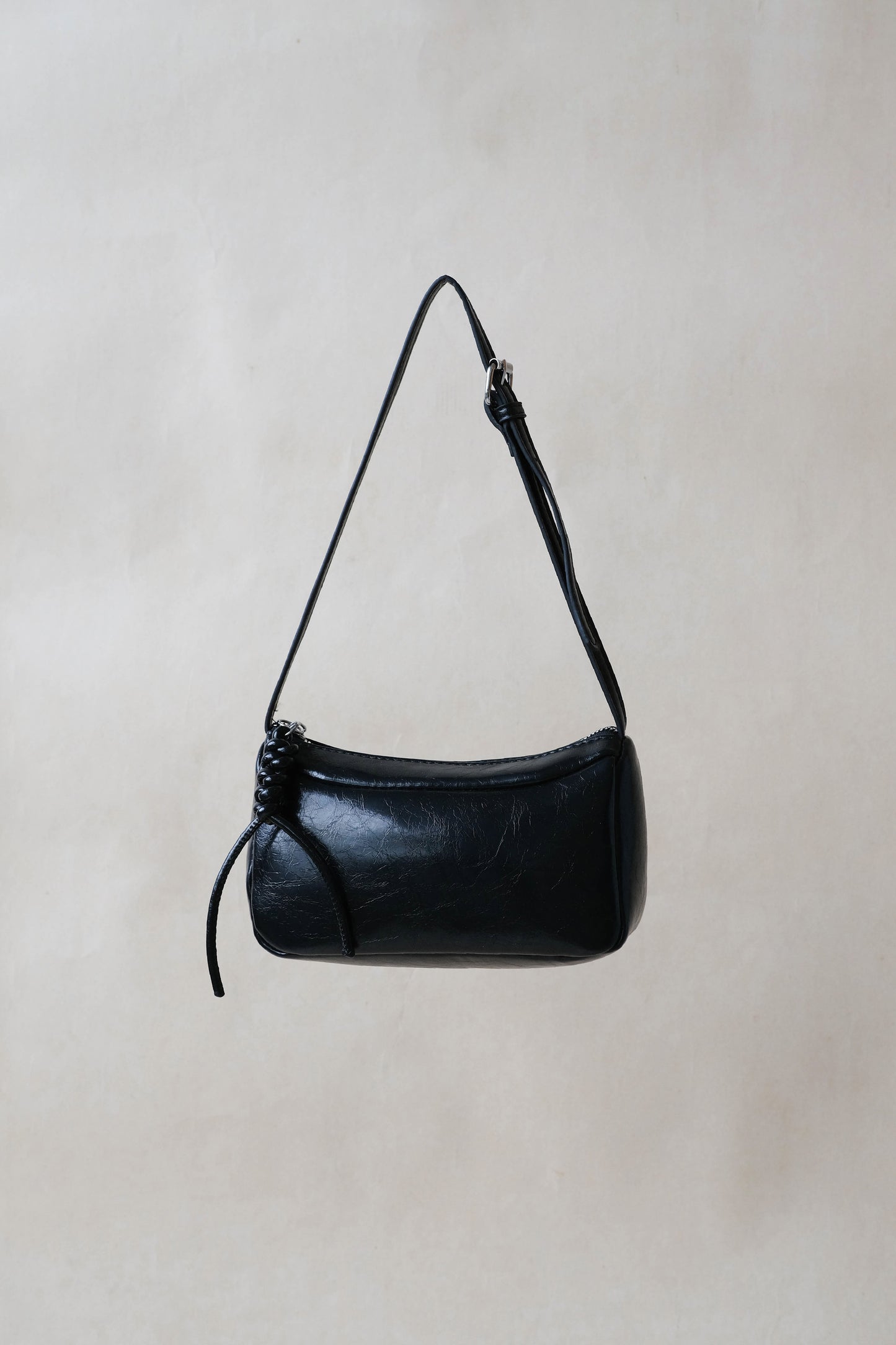 One Shoulder Underarm + Crossbody Pillow Bag In Classic Black