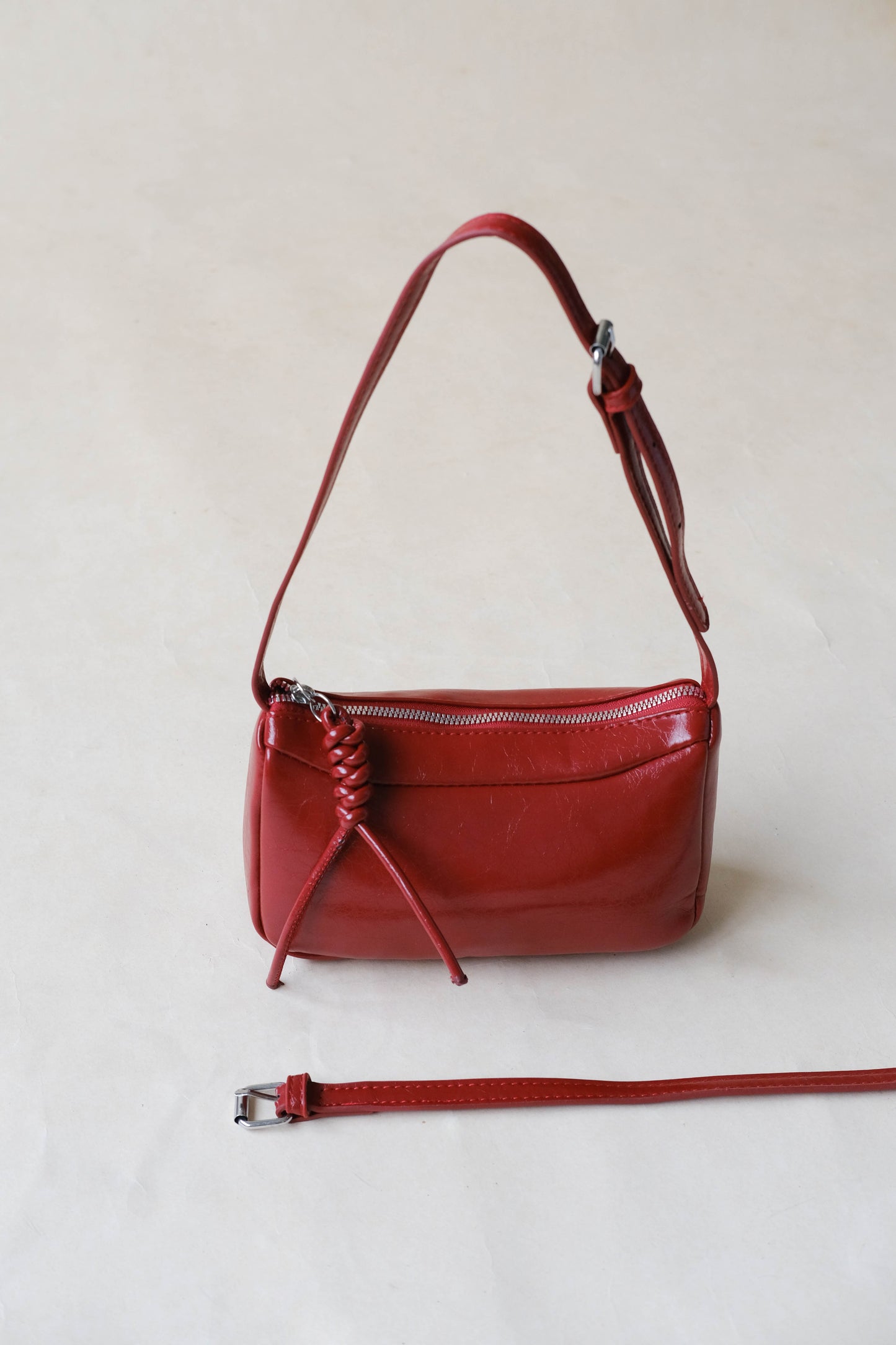 One Shoulder Underarm + Crossbody Pillow Bag In Red