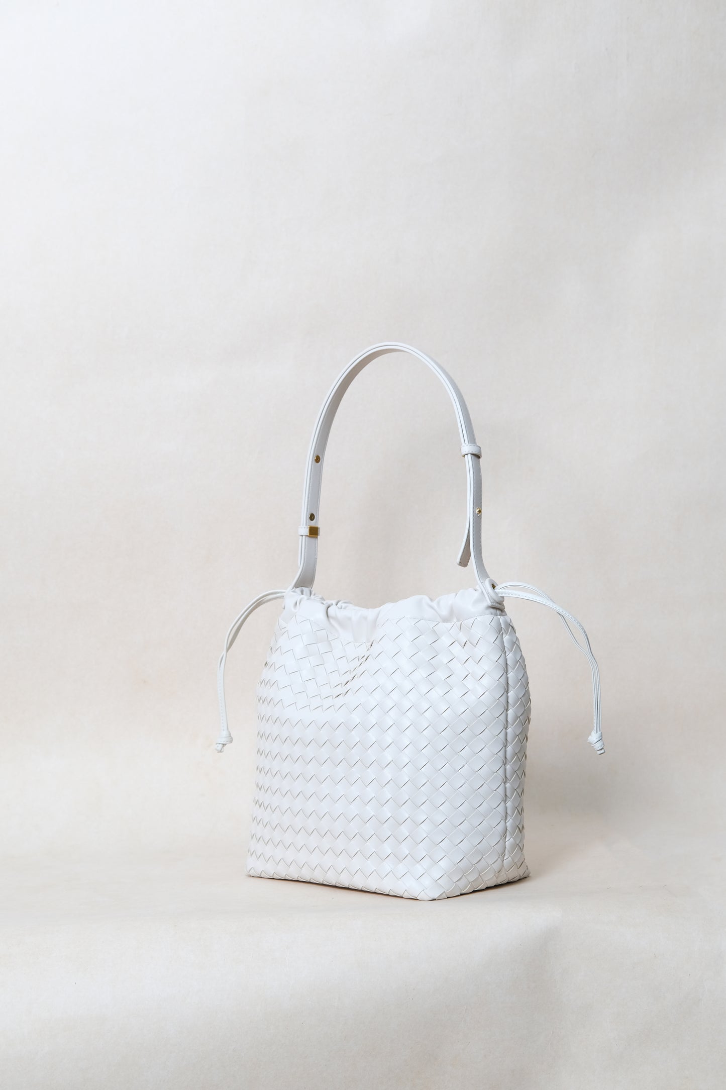 Artisan Classic Slouch Bag -  Cream White