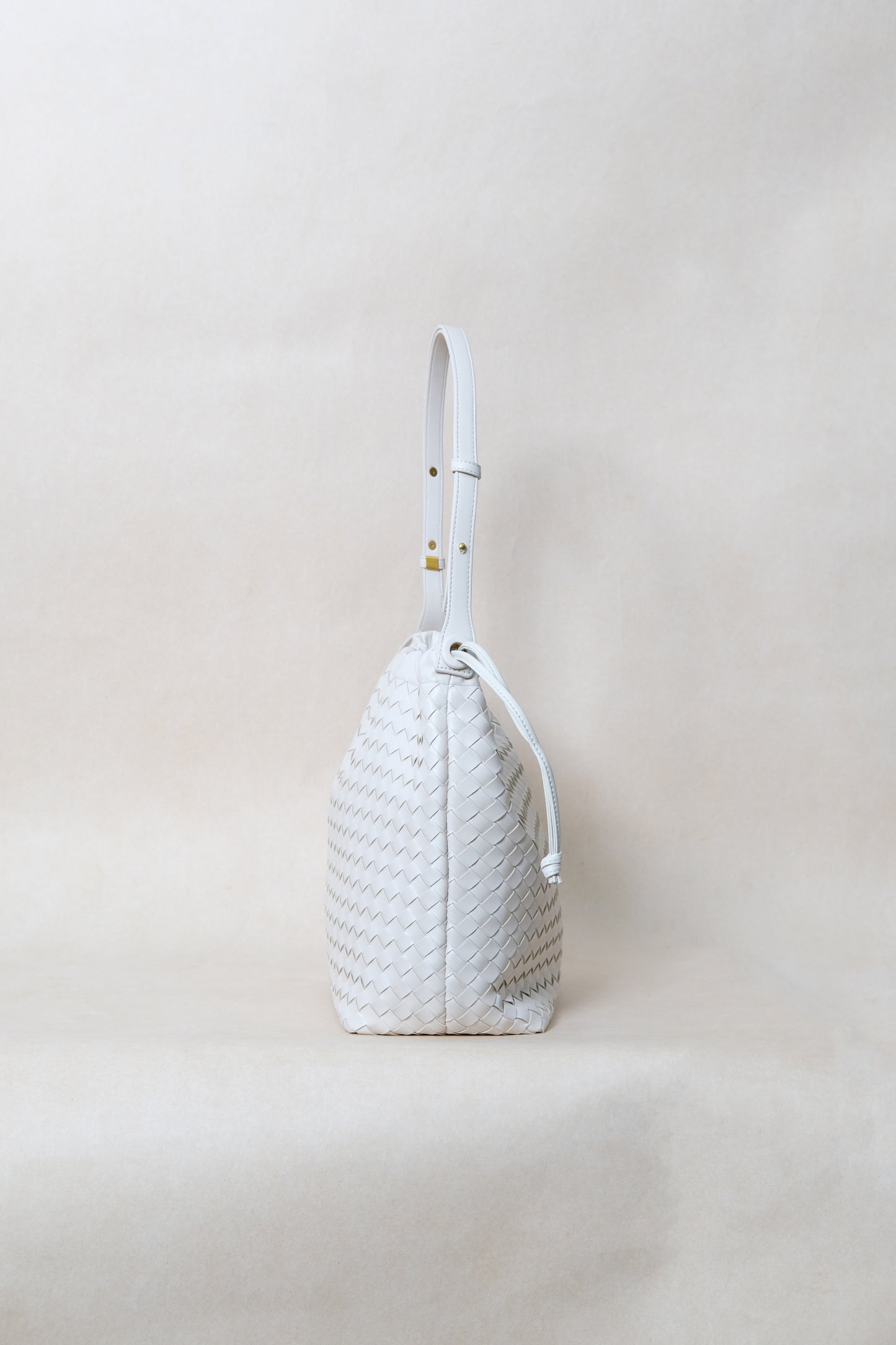 Artisan Classic Slouch Bag -  Cream White