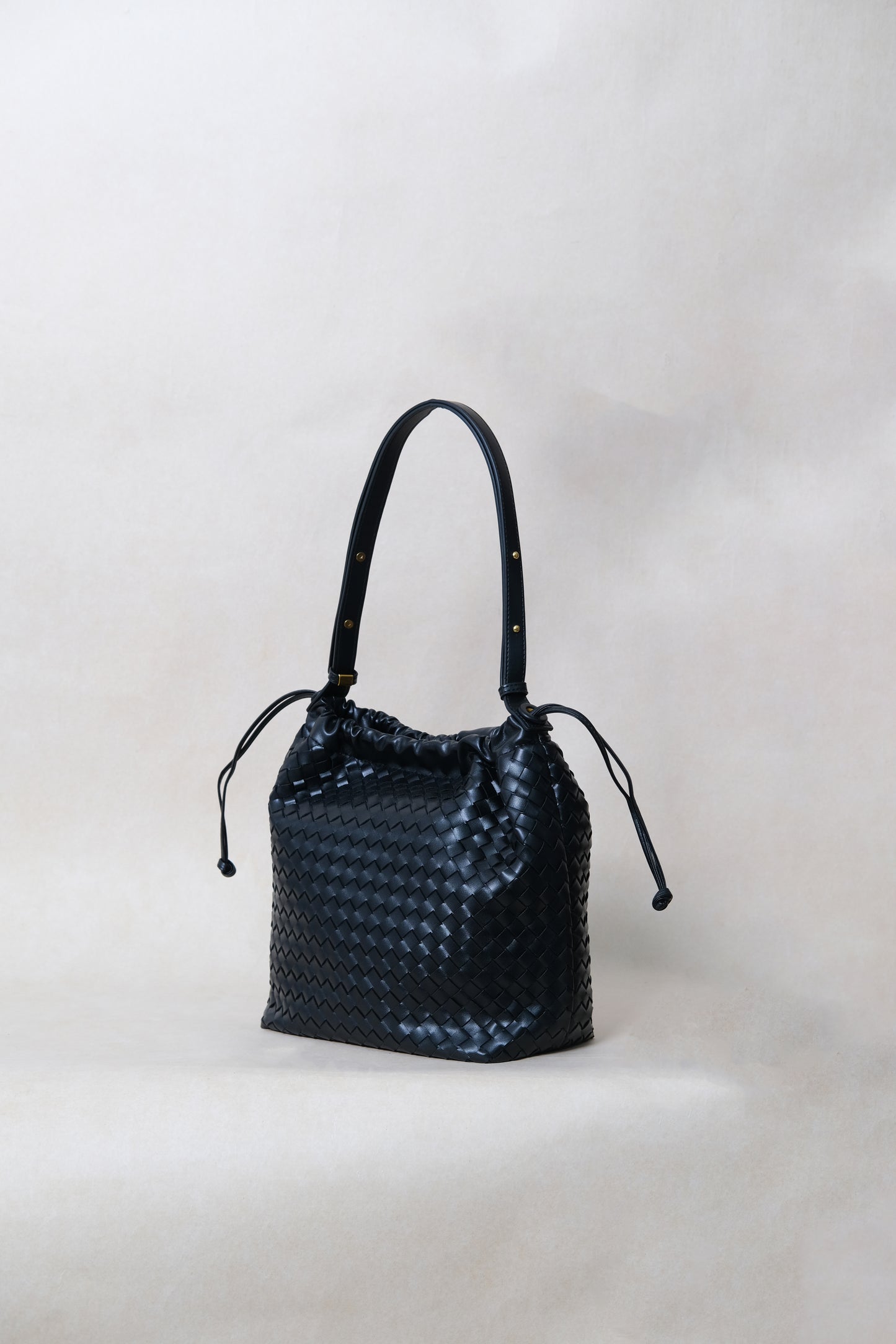 Artisan Classic Slouch Bag -  Classic Black
