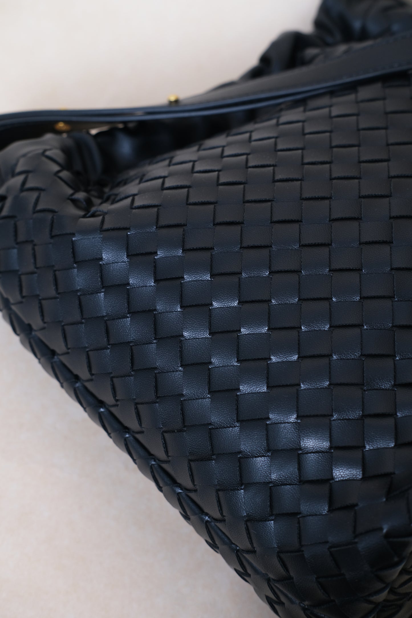 Artisan Classic Slouch Bag -  Classic Black
