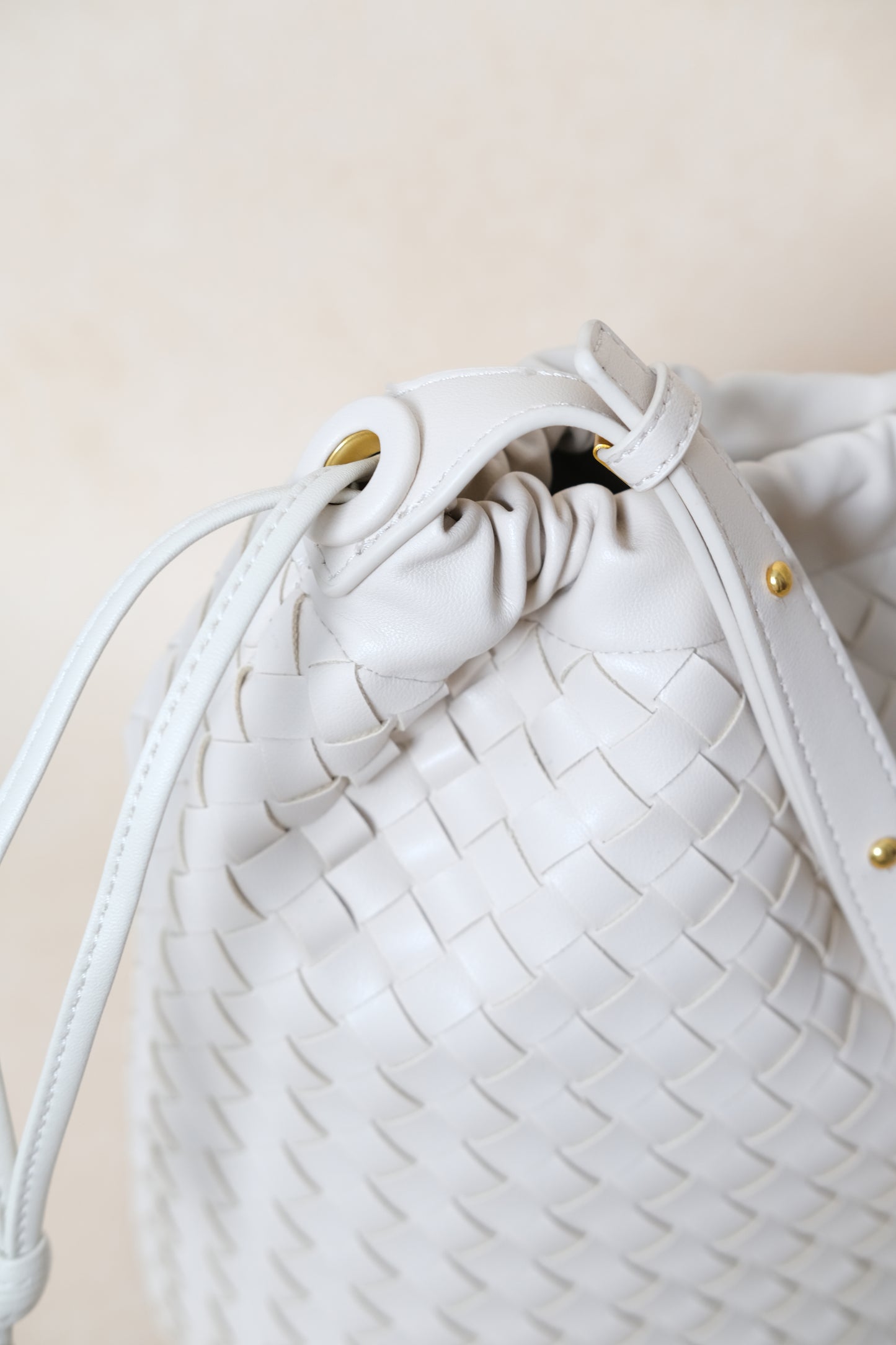 Artisan Classic Slouch Bag -  Cream White