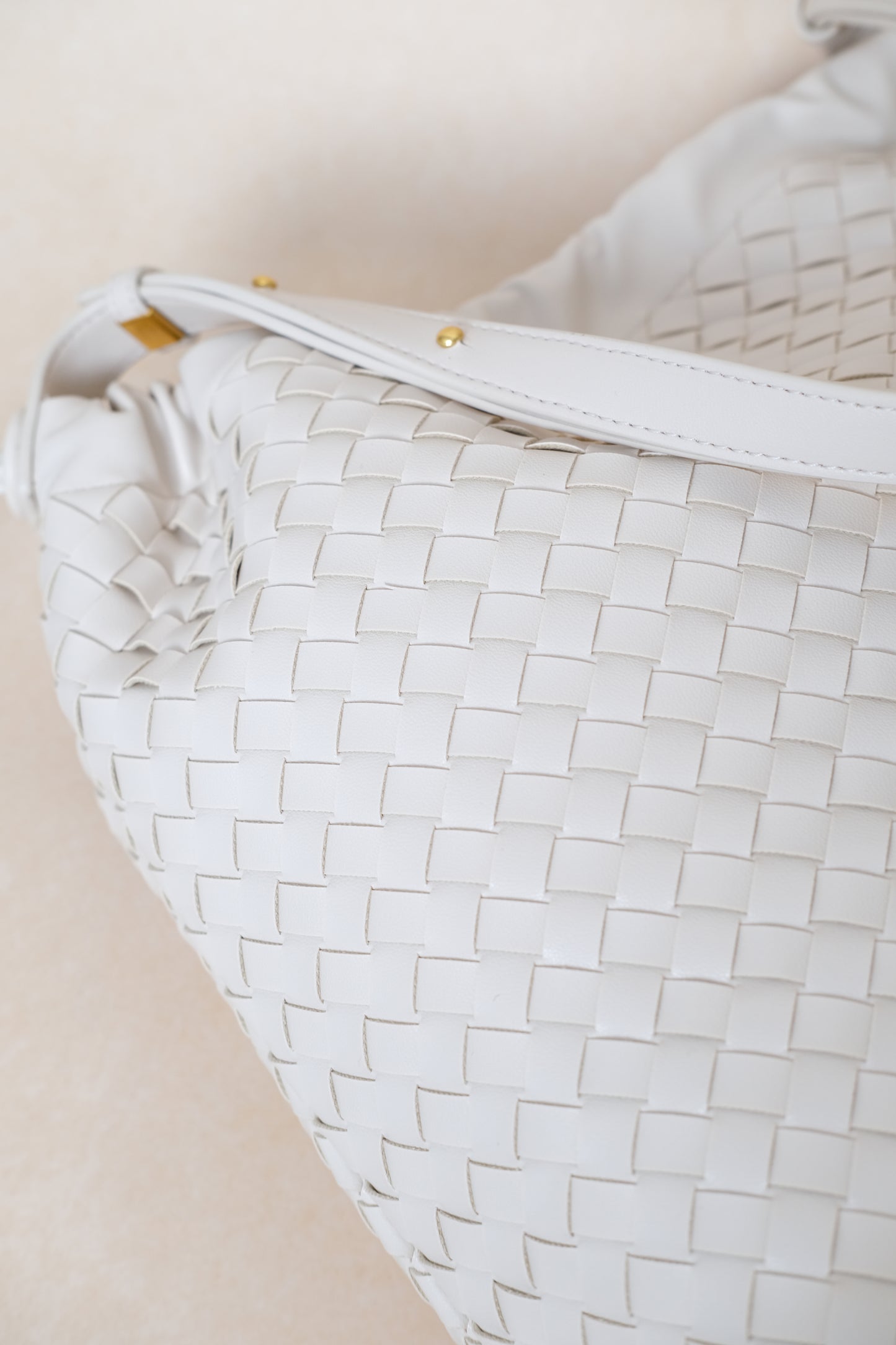 Artisan Classic Slouch Bag -  Cream White