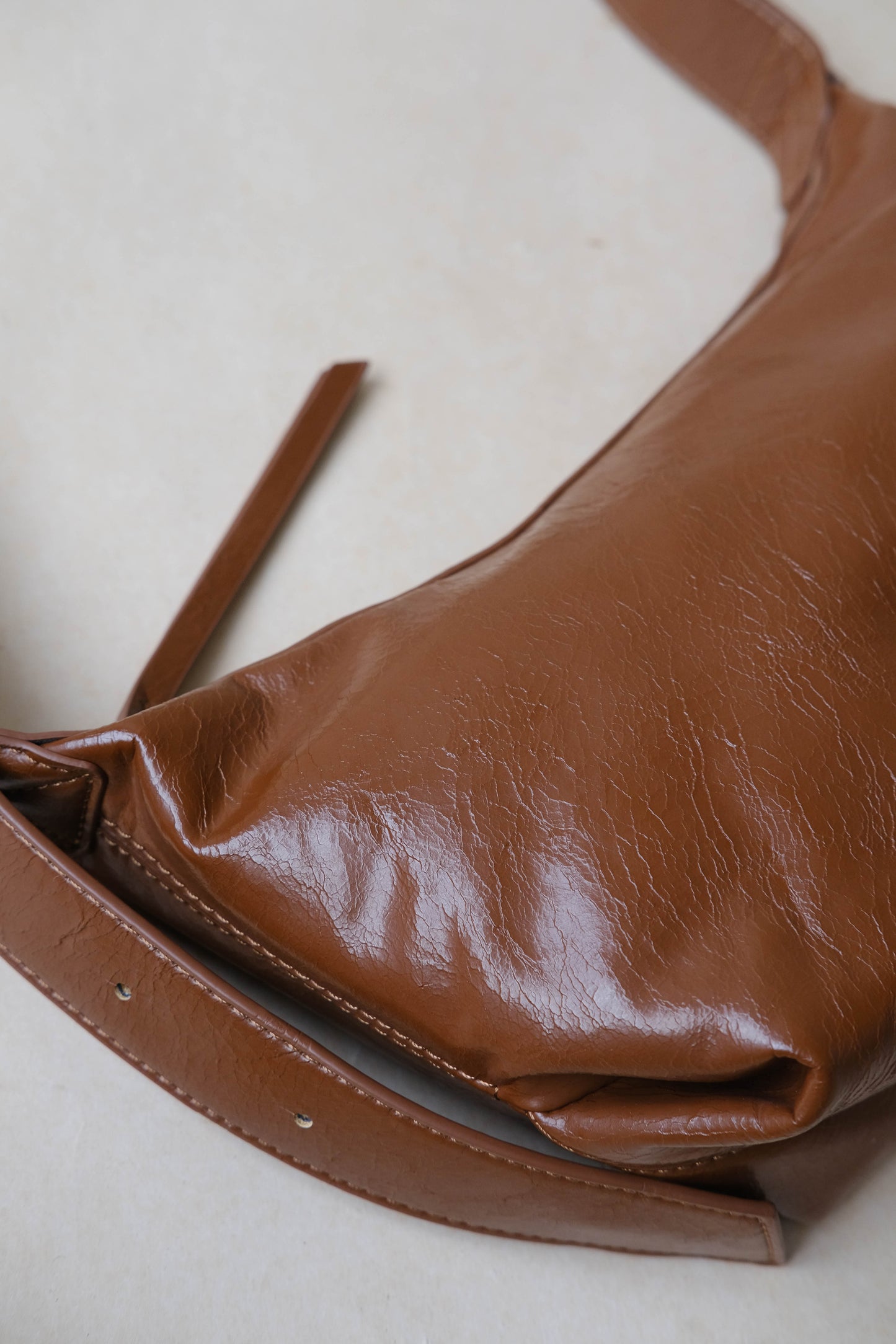 French Retro Lunch Box Bag In Brown