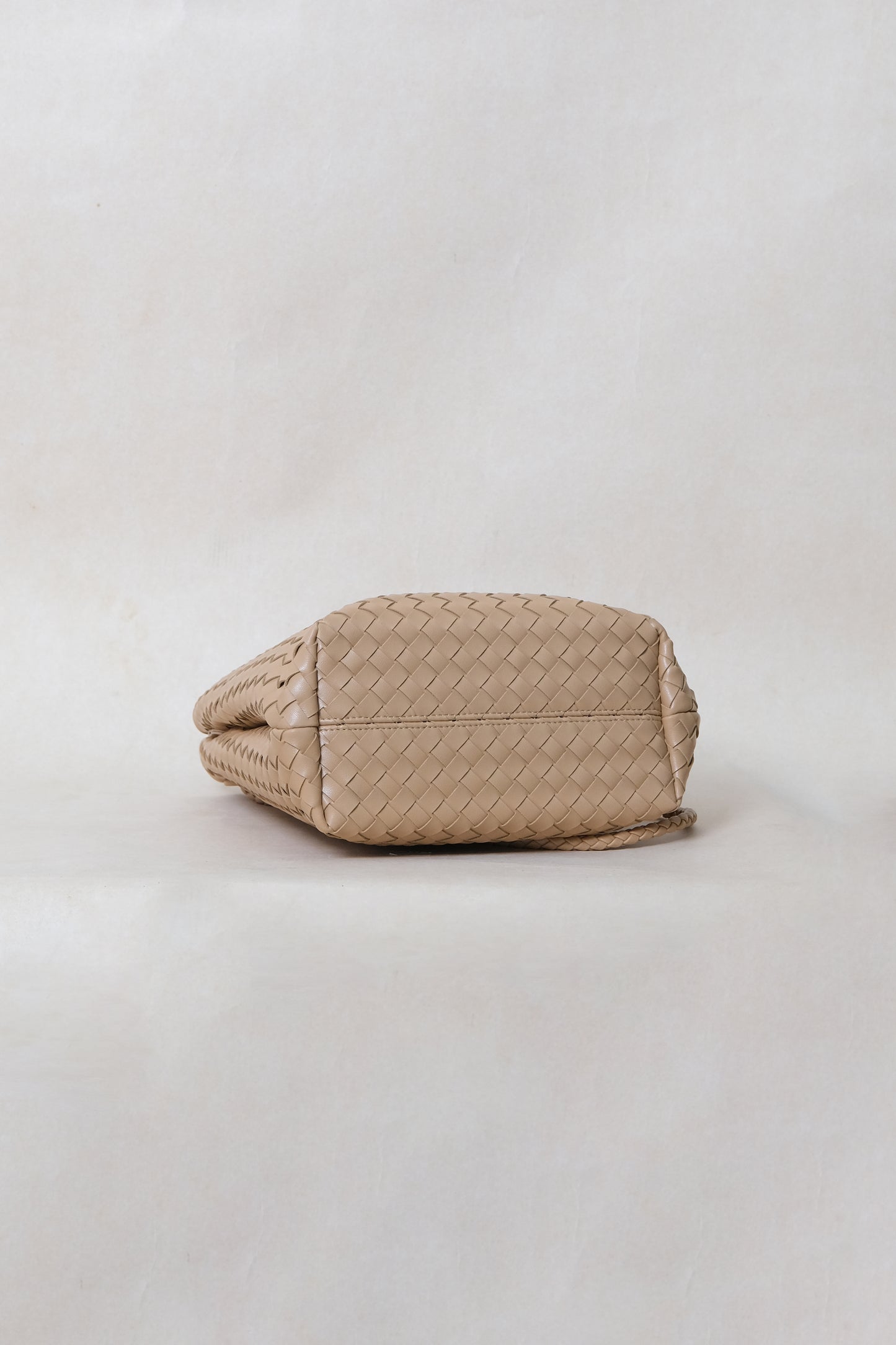 Artisan Urban Carry Bag - Almond