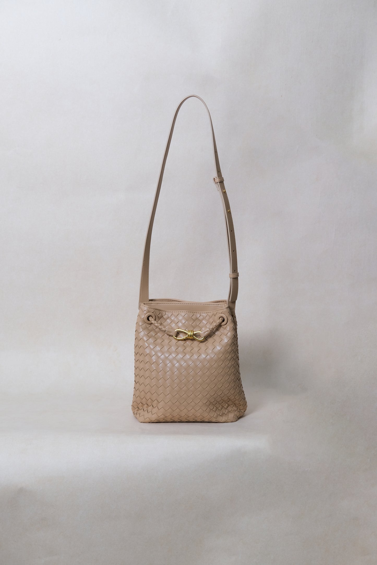 Artisan Urban Carry Bag - Almond