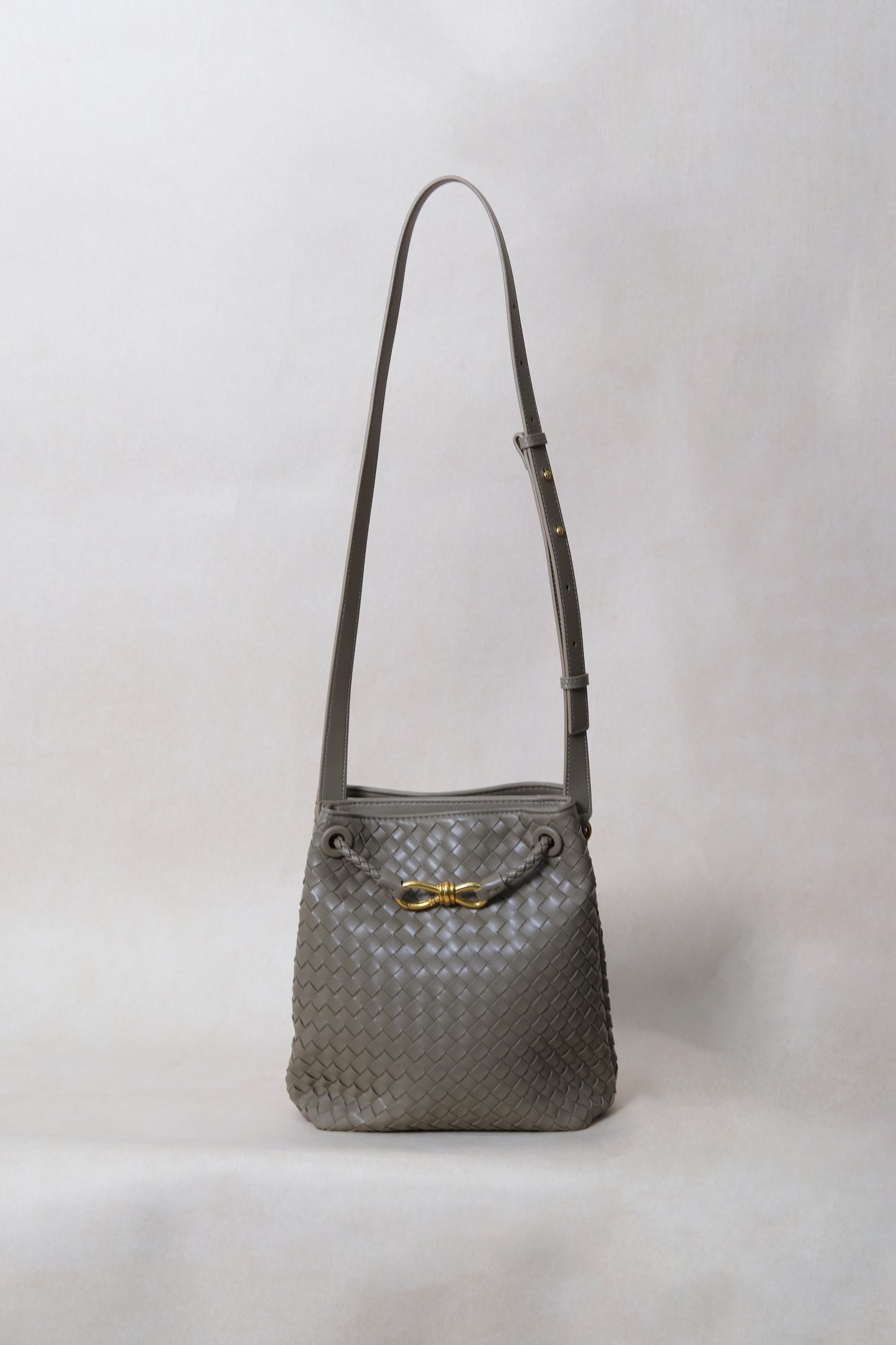 Artisan Urban Carry Bag - Shinny Olive Green