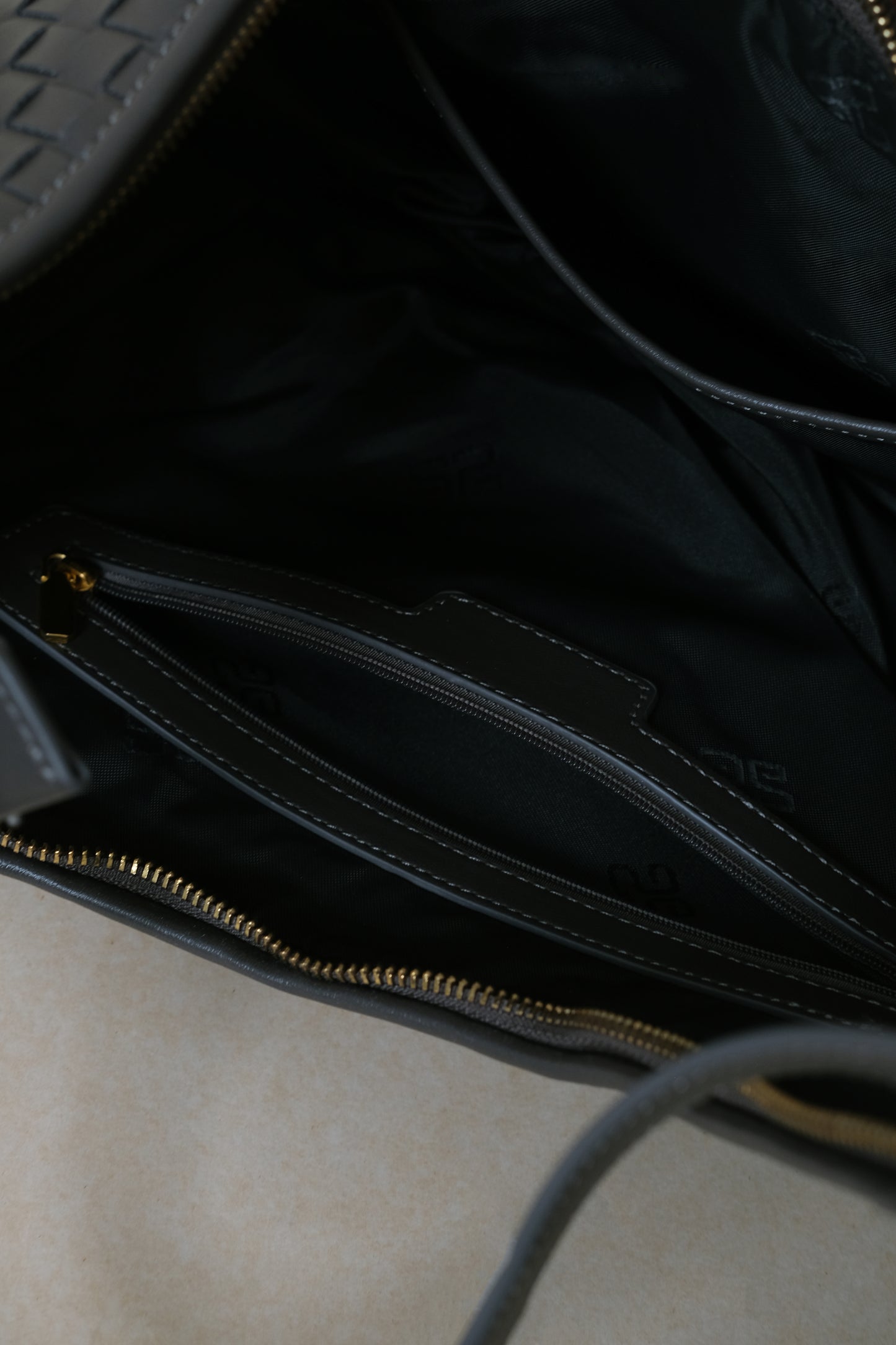 Artisan Classic Moon Bag - Gunmetal Gray