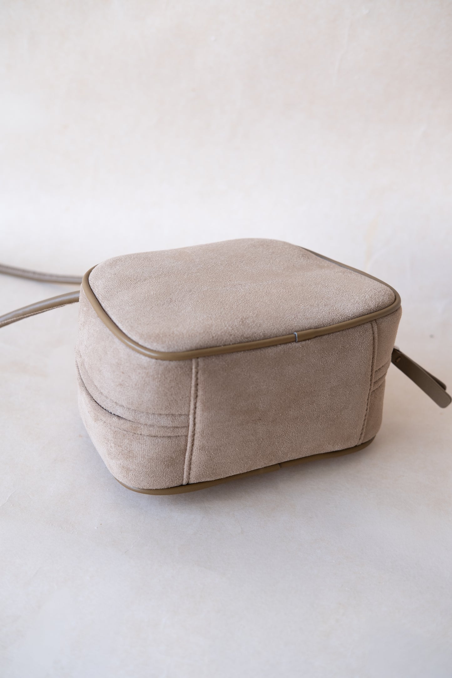 The Atelier Box Bag - Almond