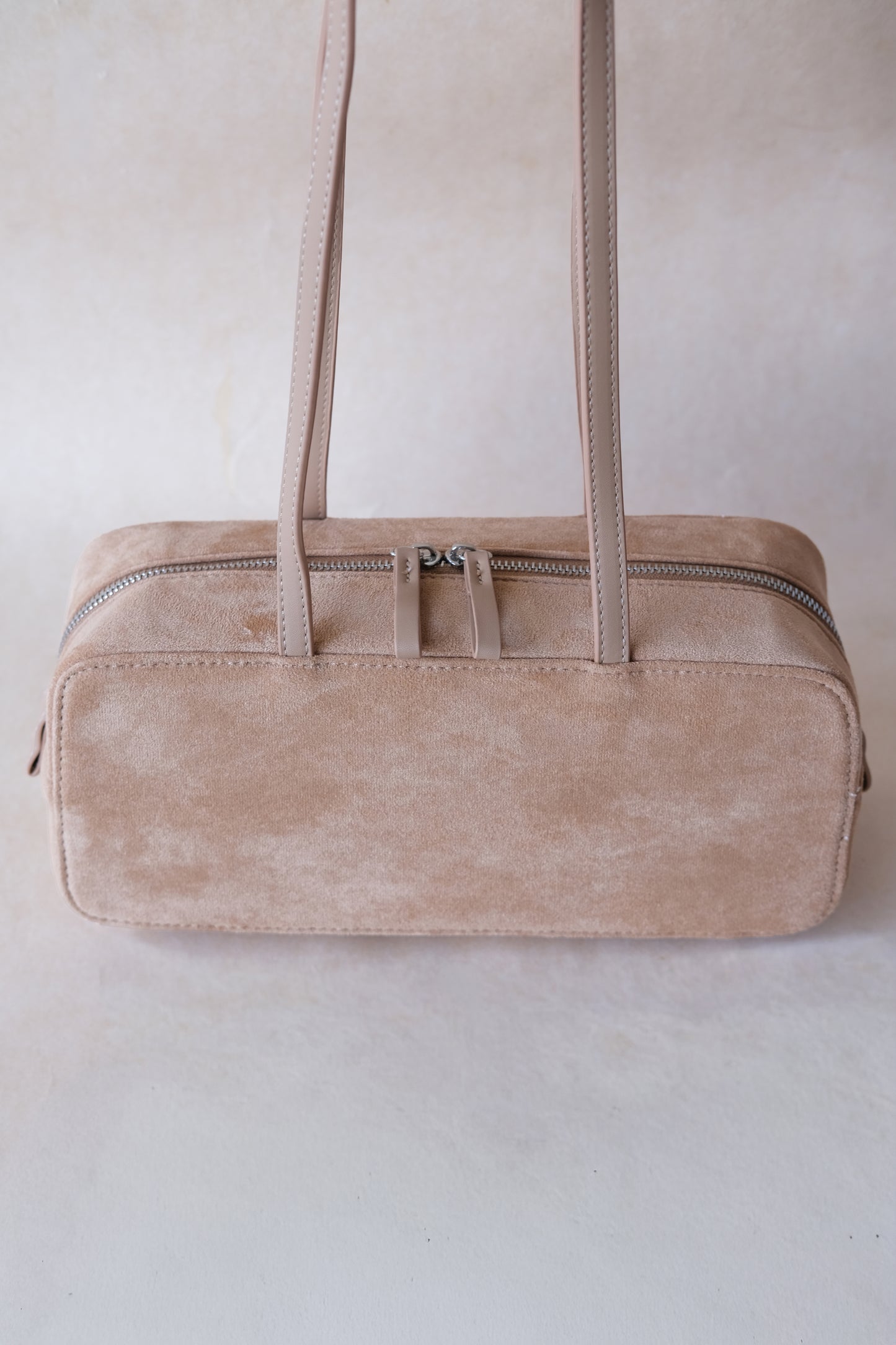 Éclat Everyday Shoulder Bag - Almond