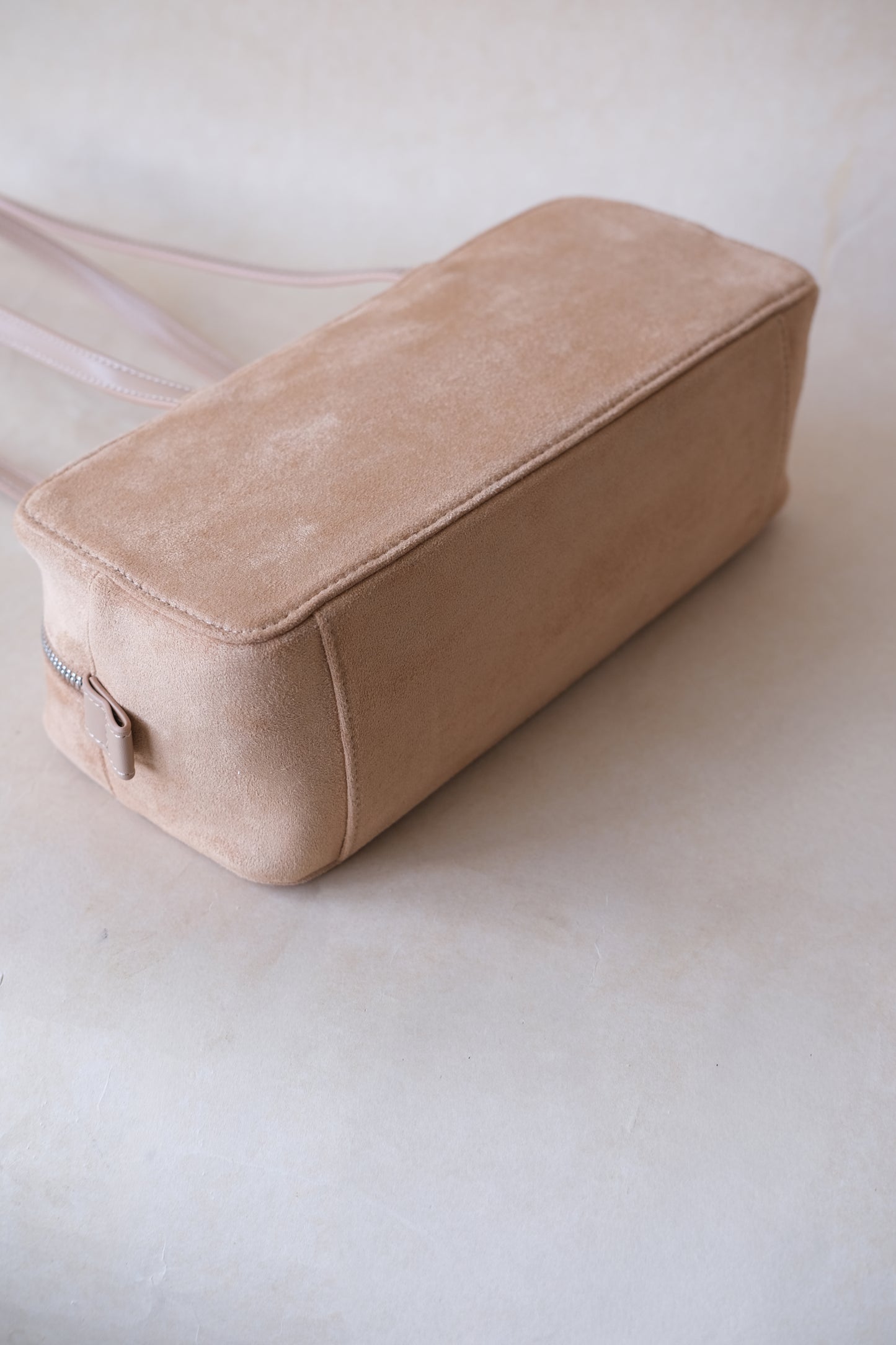 Éclat Everyday Shoulder Bag - Almond