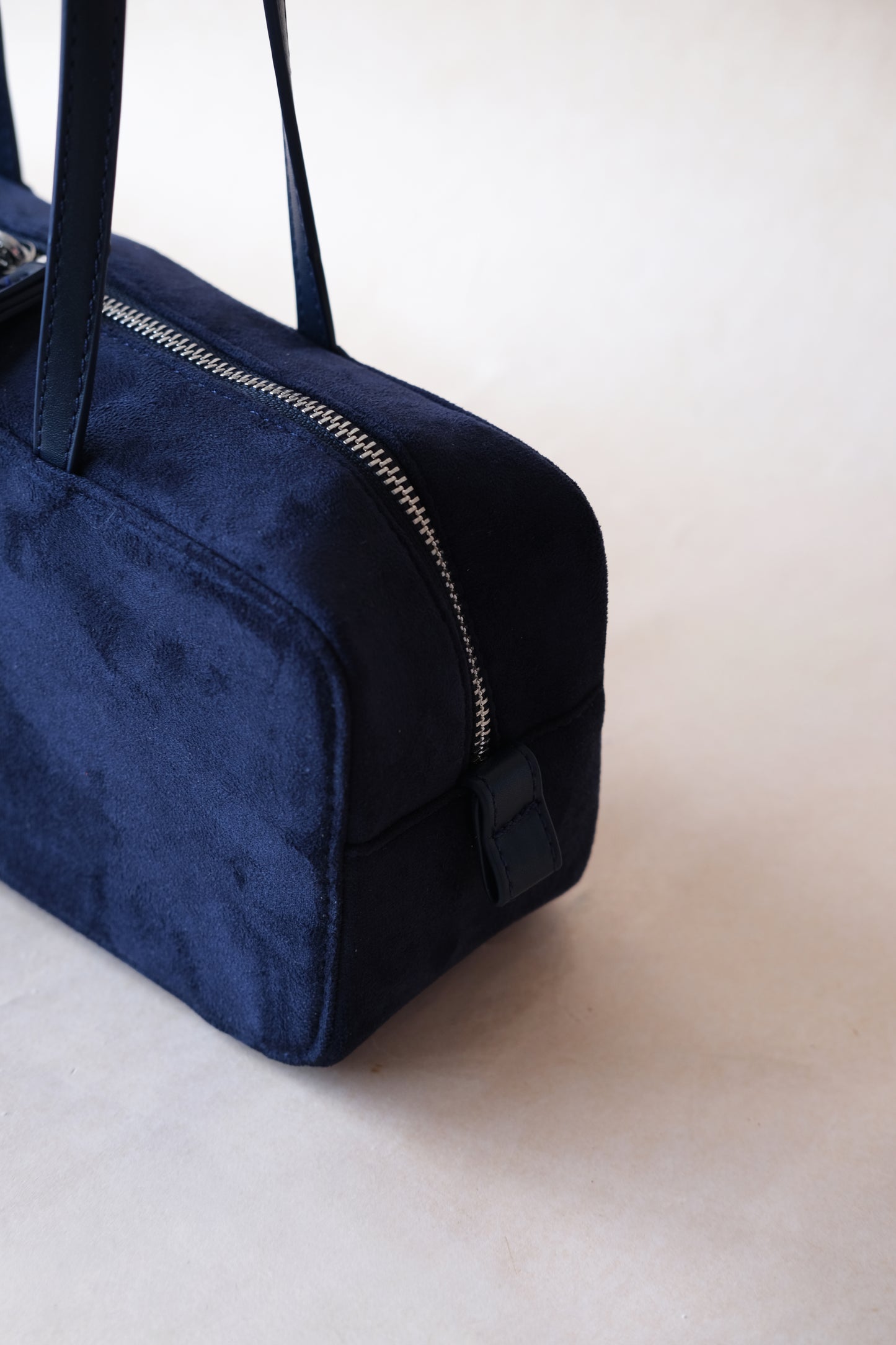 Éclat Everyday Shoulder Bag - Dark Blue