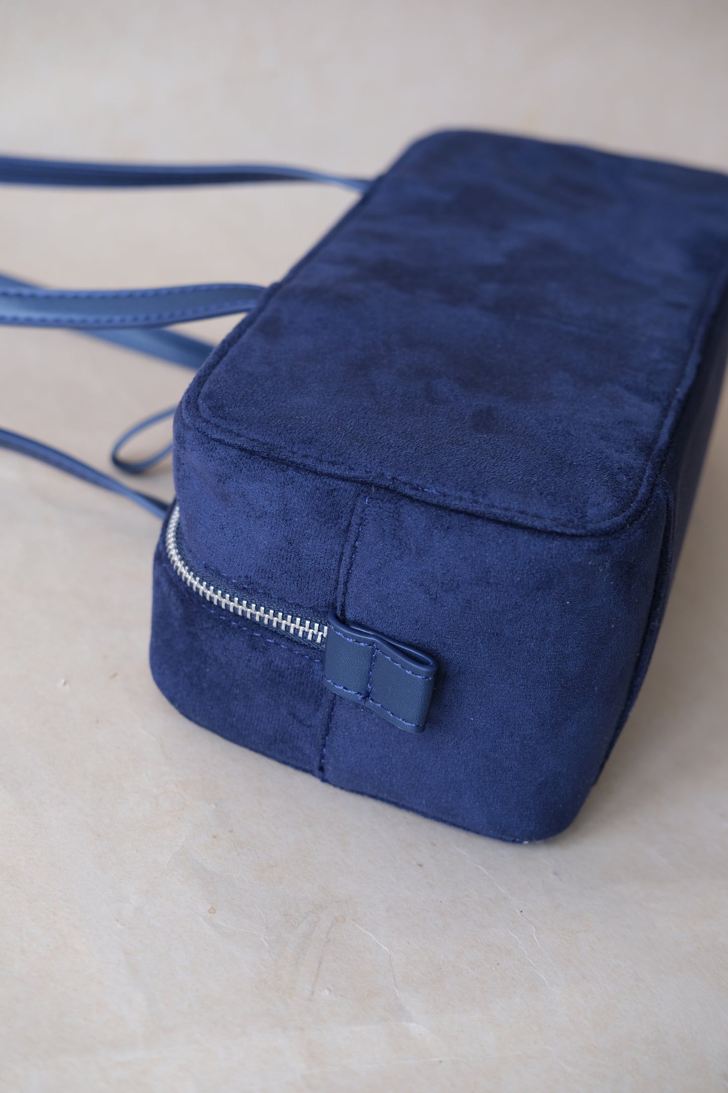 Éclat Everyday Shoulder Bag - Dark Blue