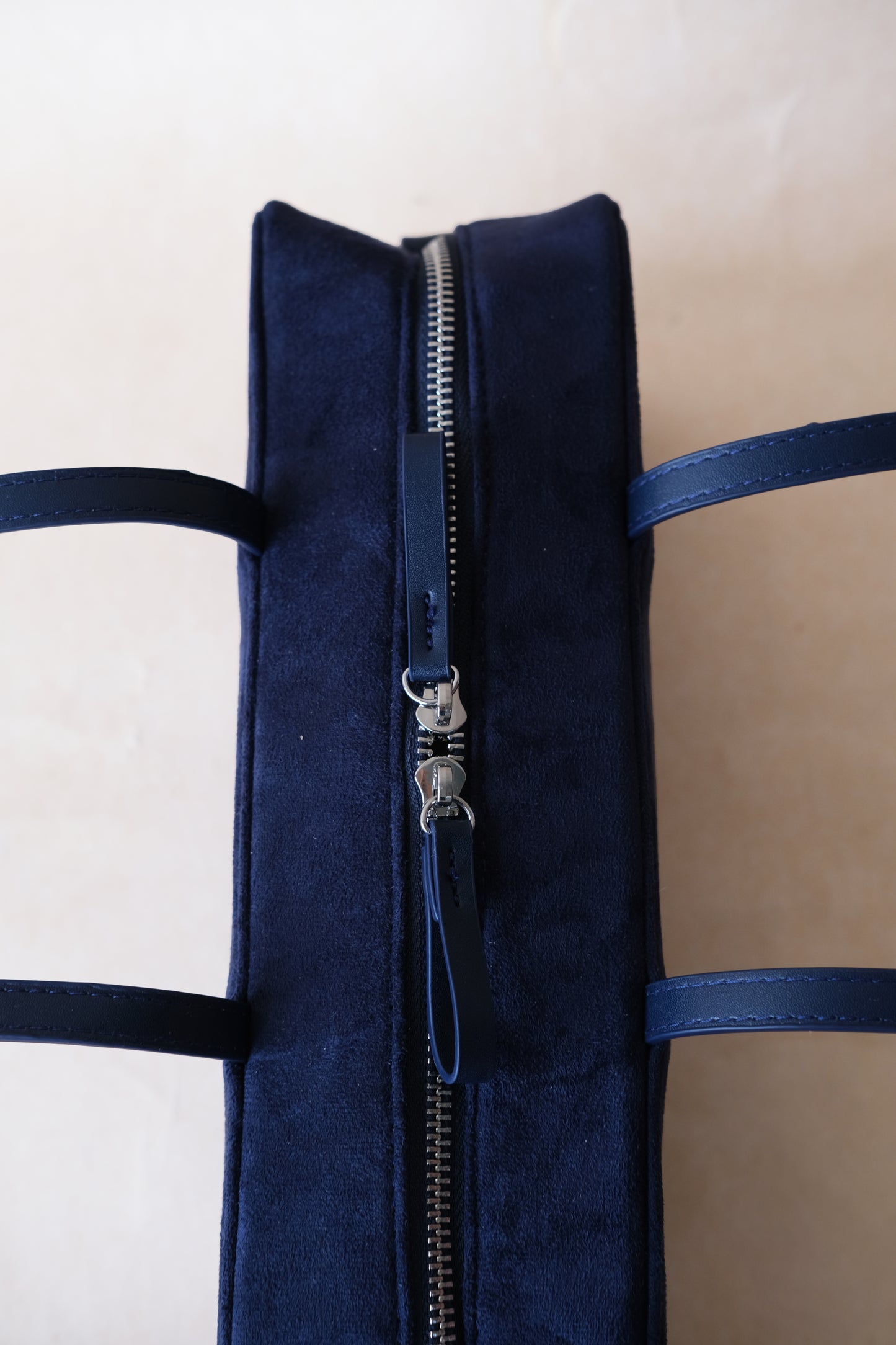 Éclat Everyday Shoulder Bag - Dark Blue