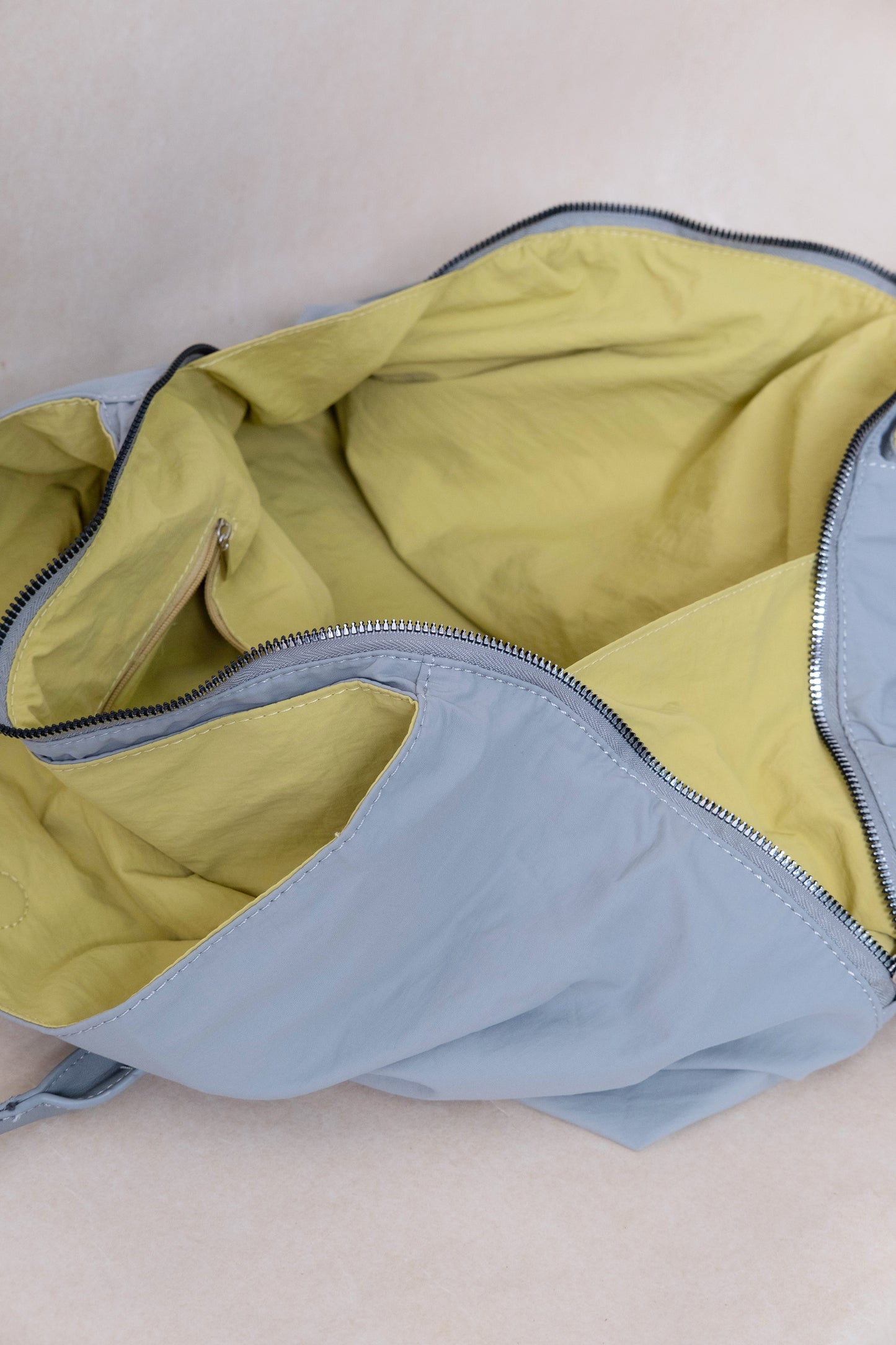 Classic Flow Vegan Leather Tote - Grey Yellow