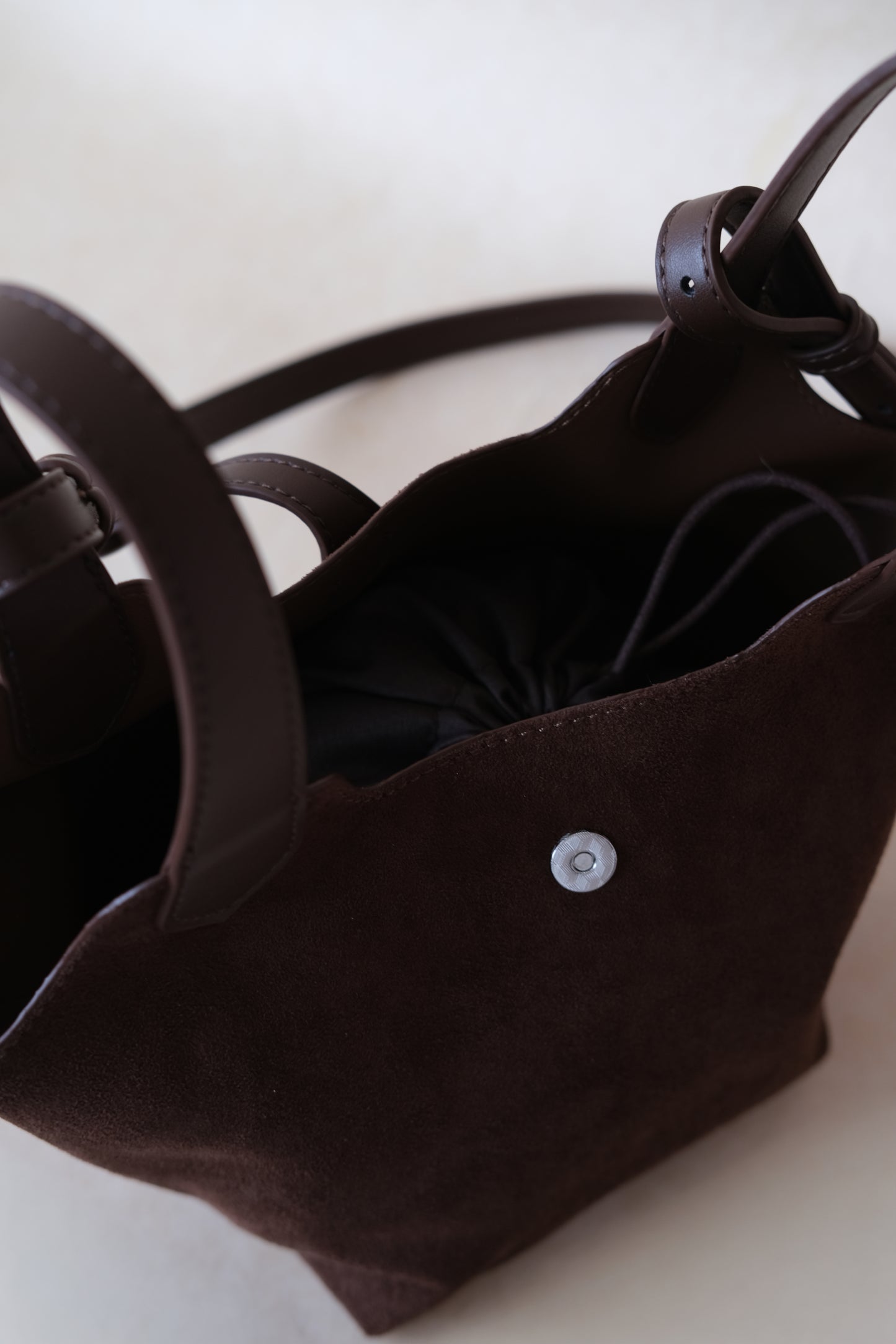 Époque Bucket Bag - Coffee