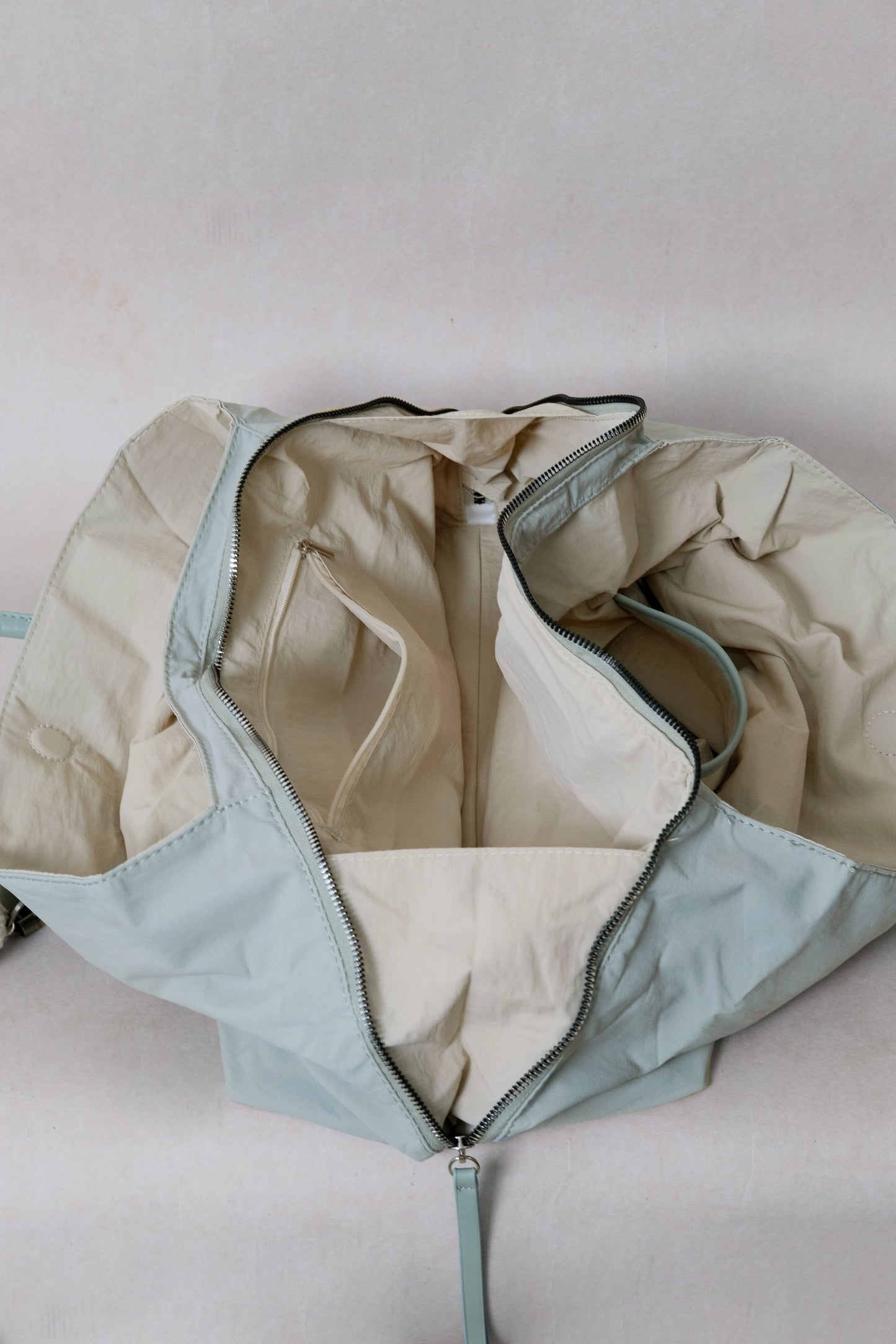 Classic Flow Vegan Leather Tote - Mint Green