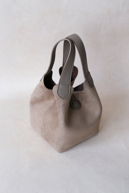 Époque Bucket Bag - Almond