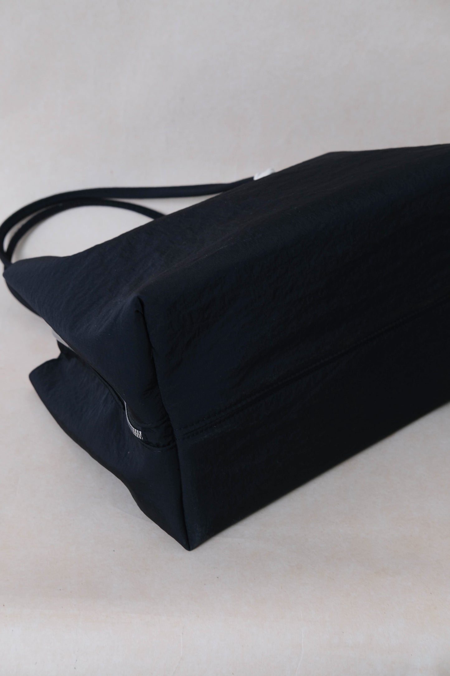 Classic Flow Nylon Tote - Black Pink (With Charm)
